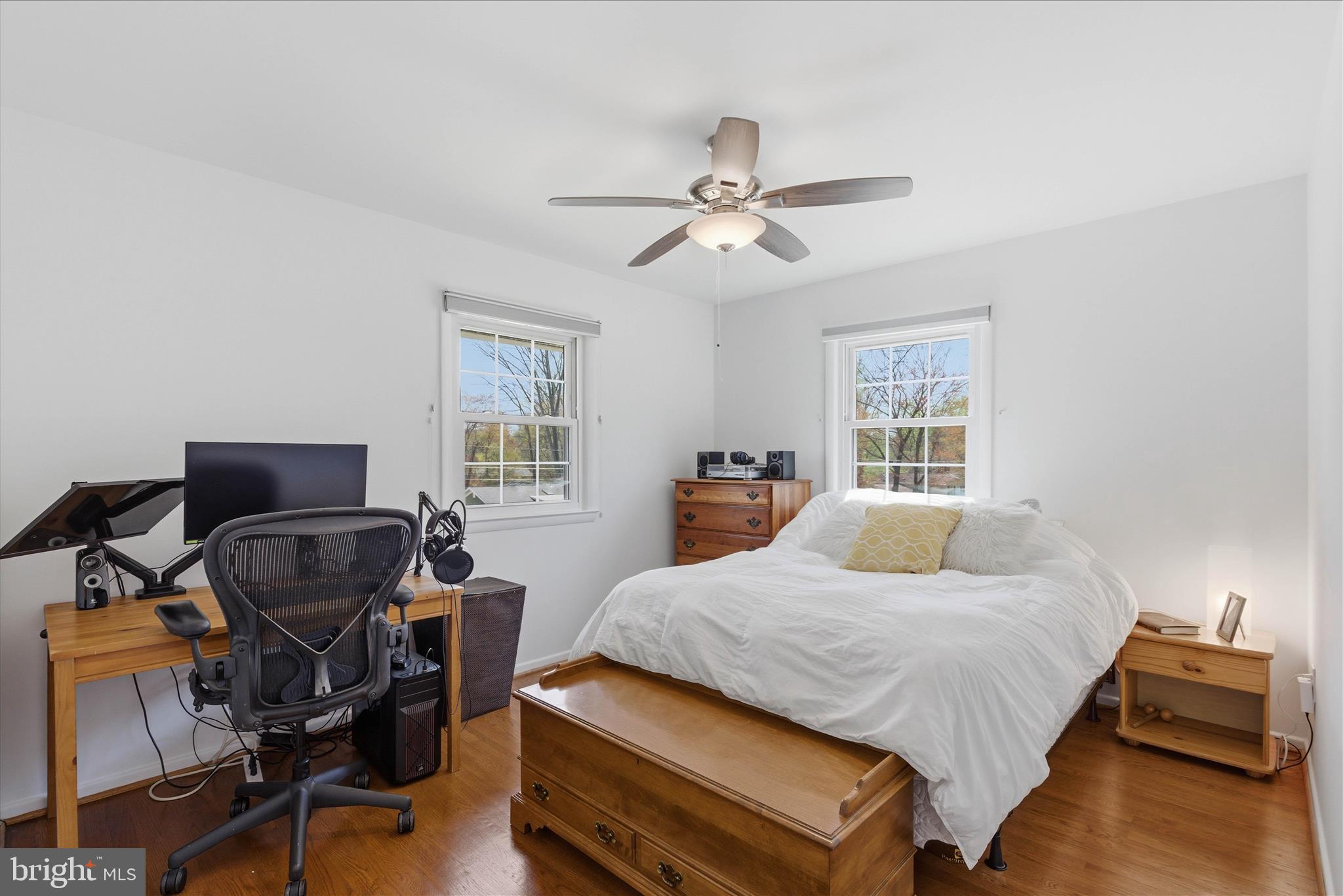 STONEWALL MANOR - Residential