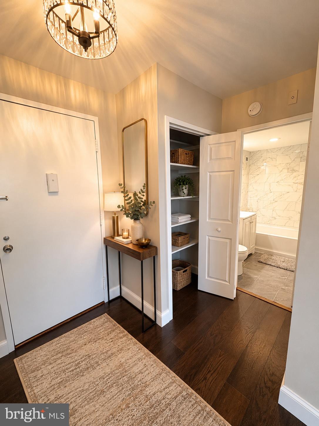 10401 GROSVENOR PLACE 817