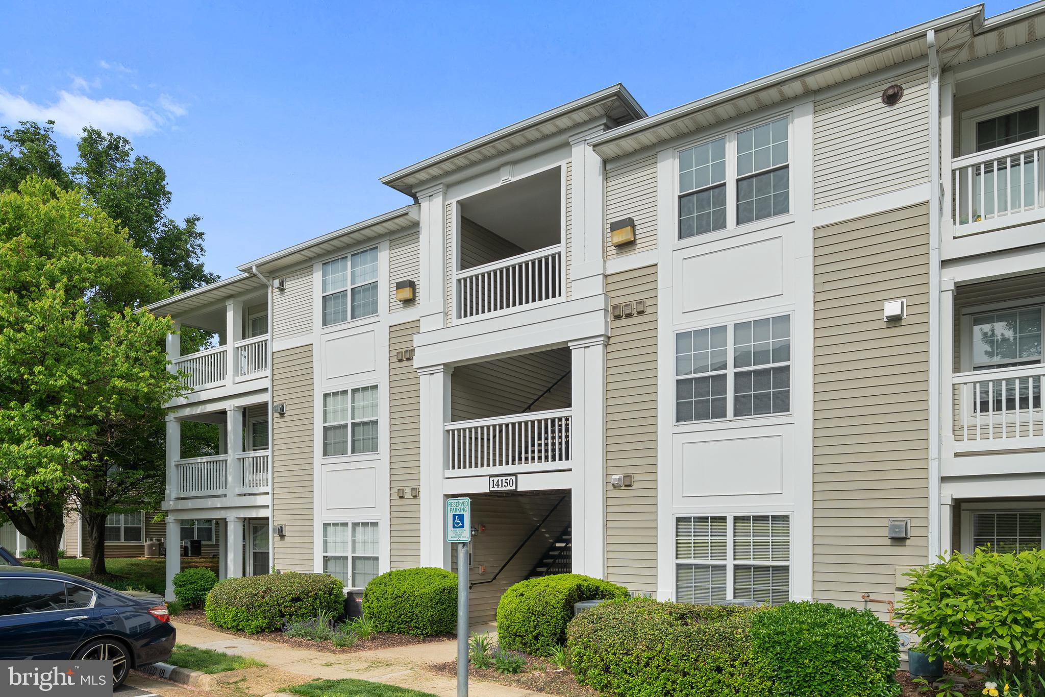 LAKESIDE - Residential