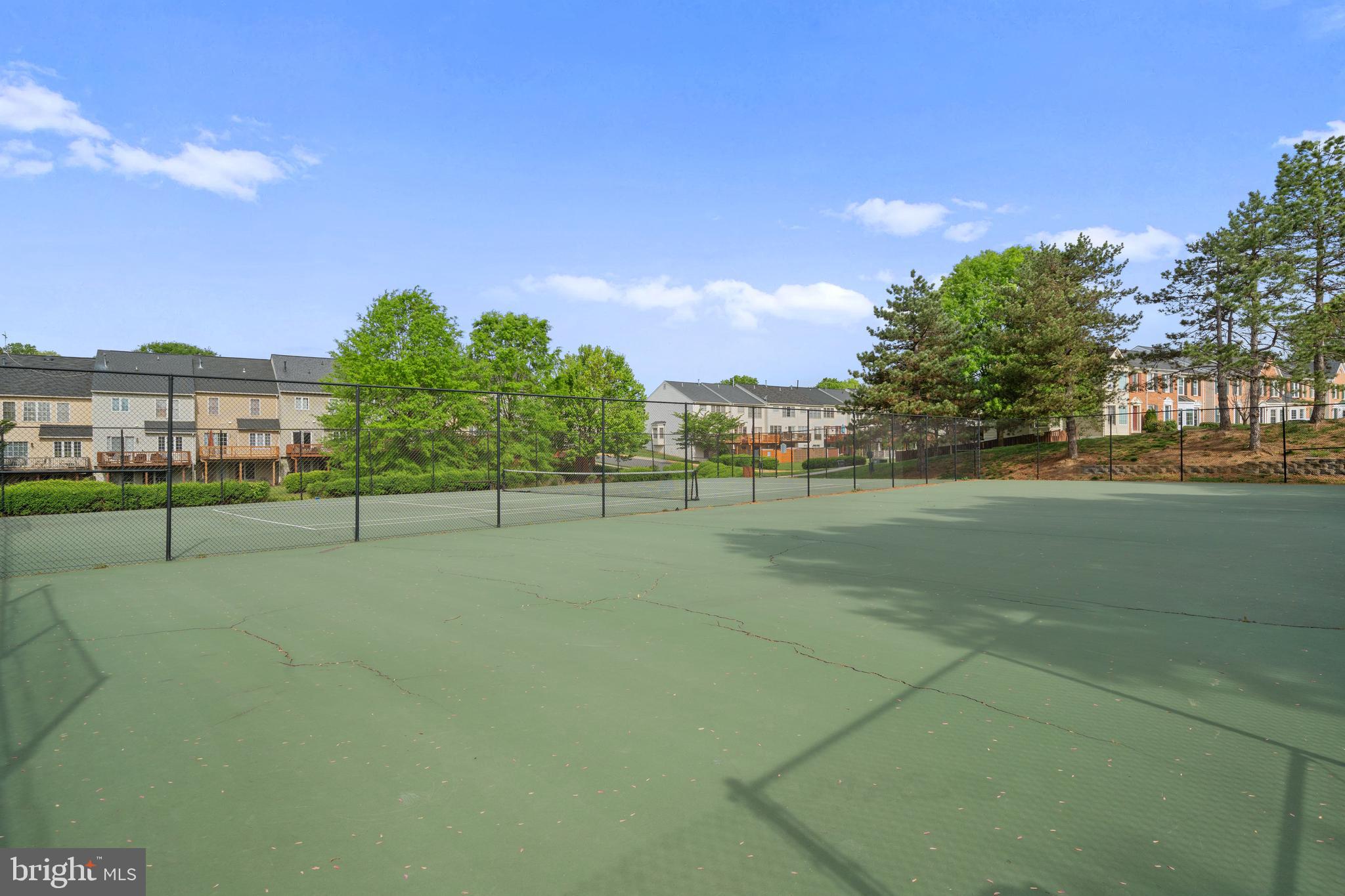 LAKESIDE - Residential