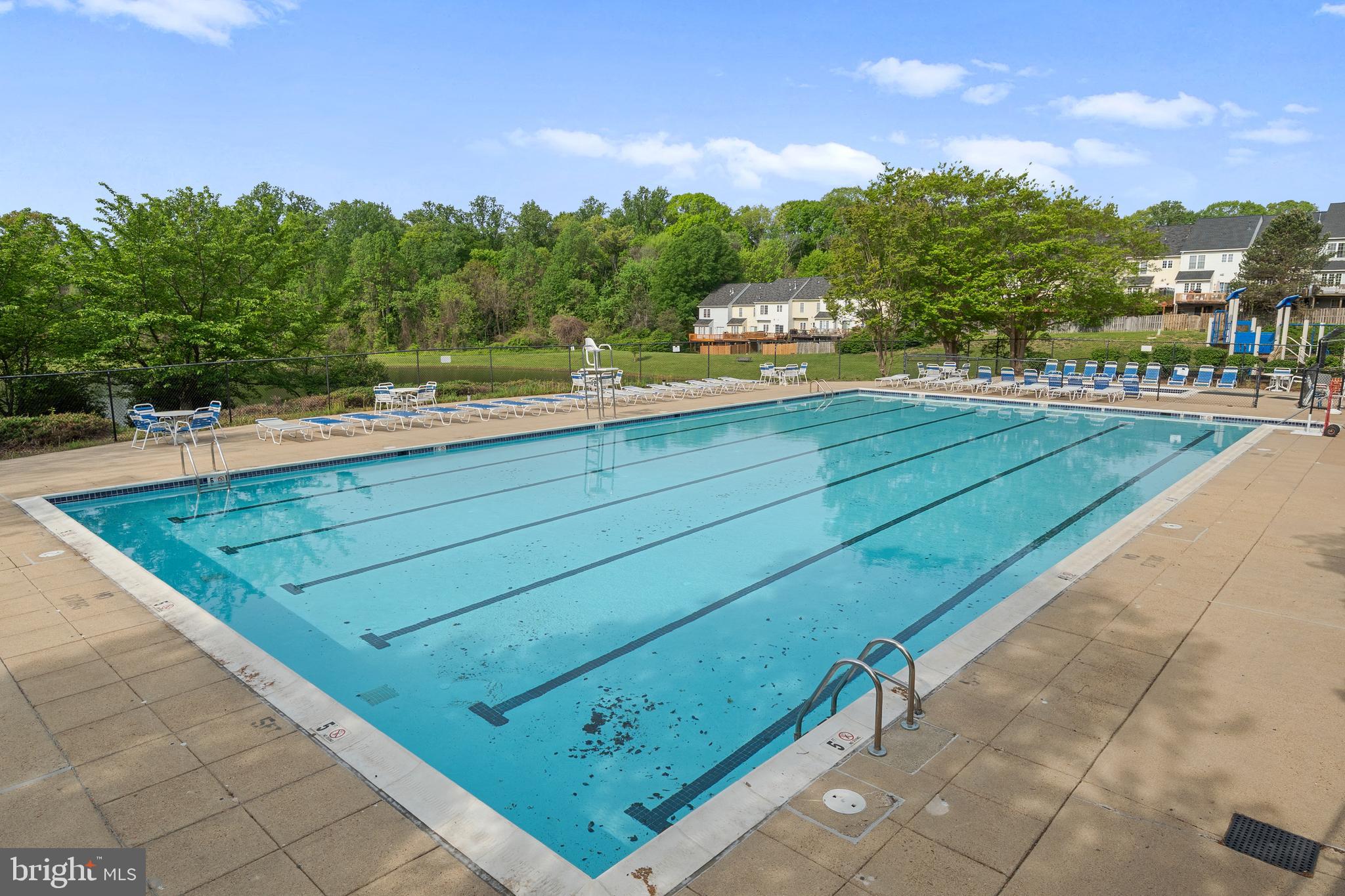 LAKESIDE - Residential