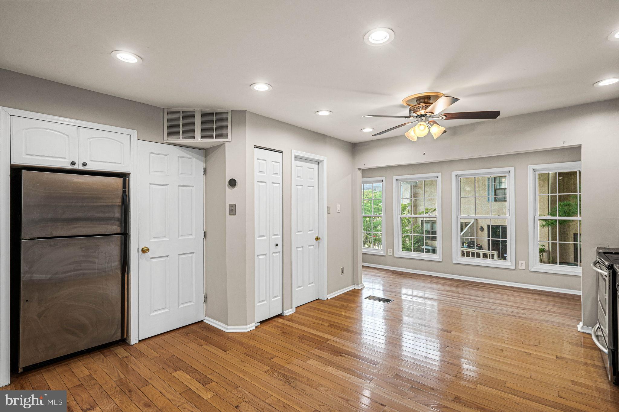 CHESTERBROOK - Residential Lease