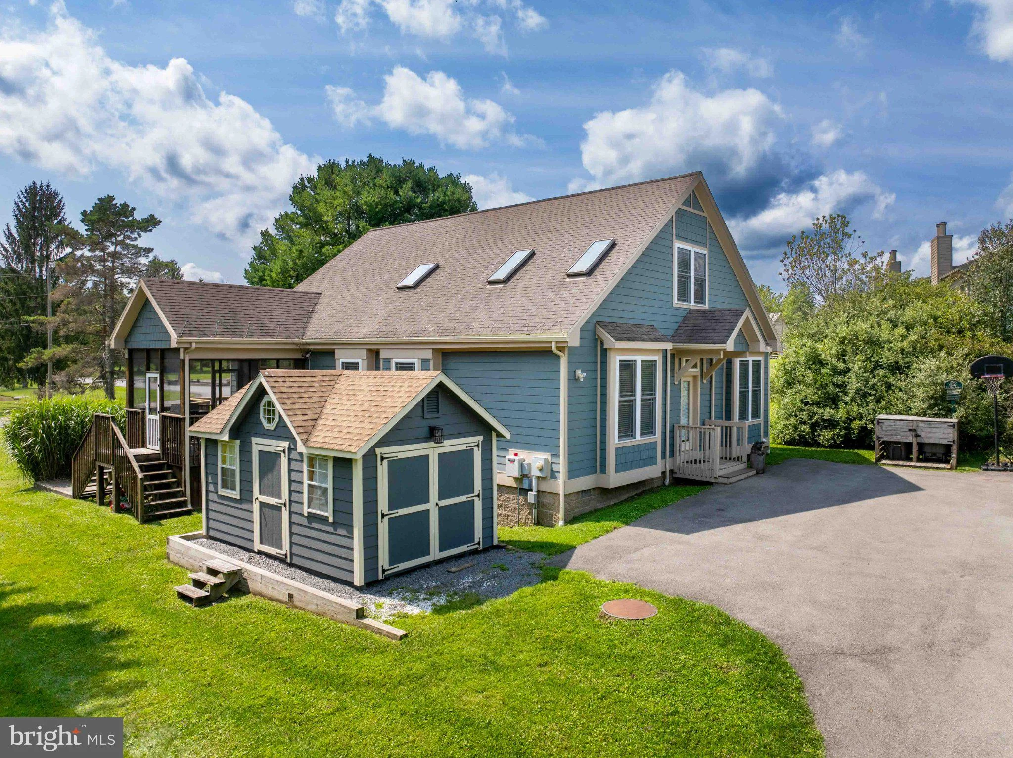 296 Lake Pointe Drive, Mc Henry, MD, 21541