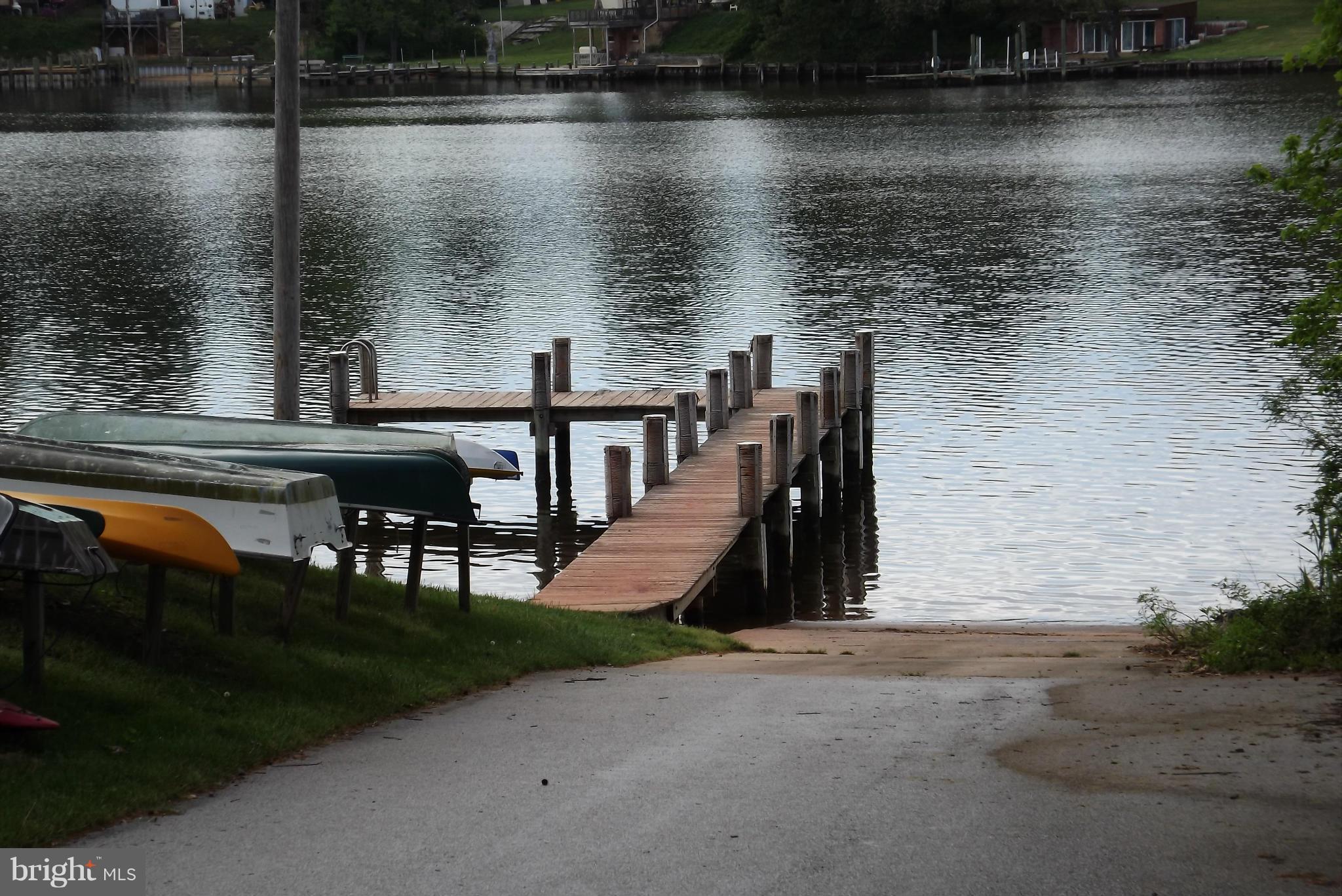 ELIZABETHS LANDING - Residential