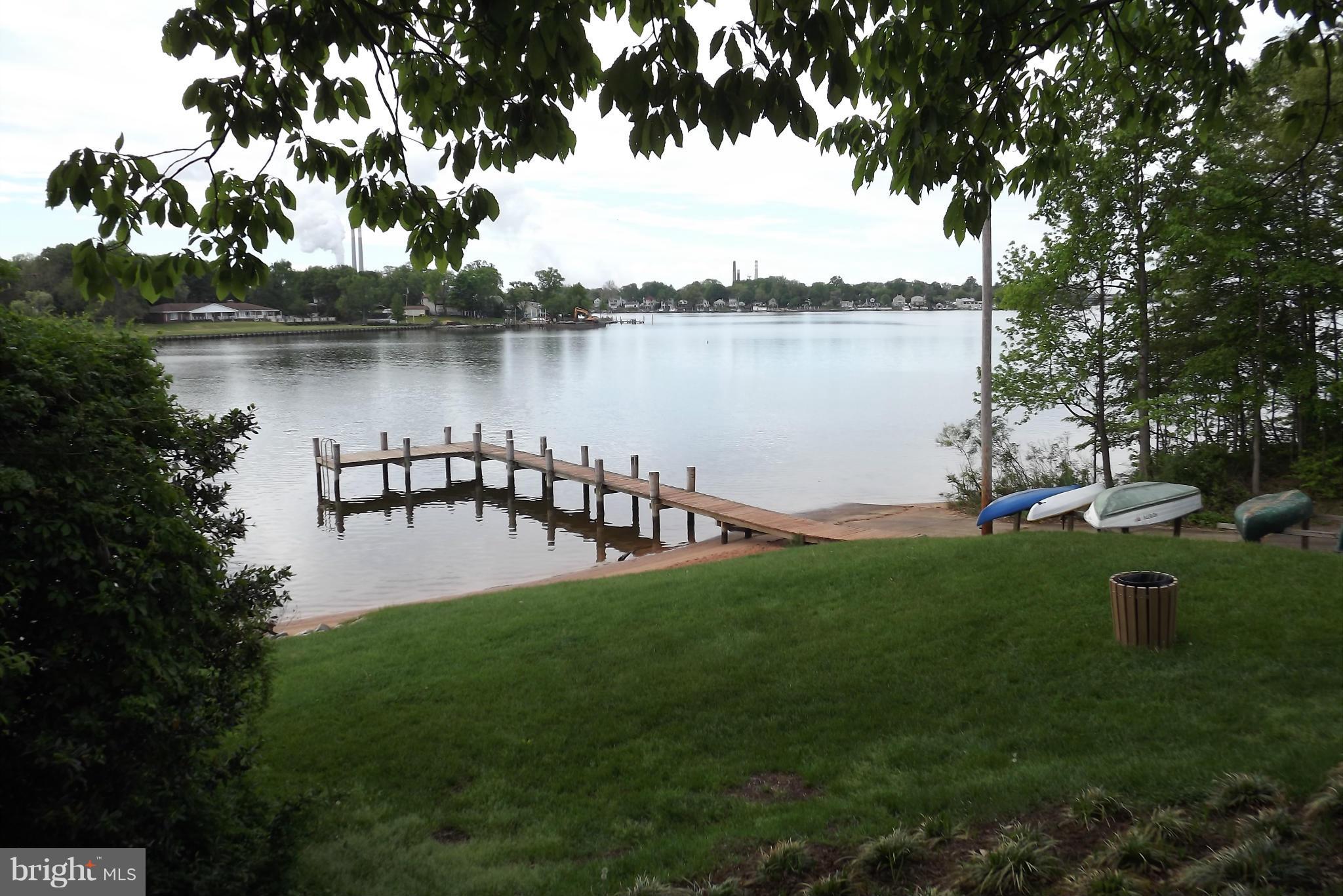 ELIZABETHS LANDING - Residential