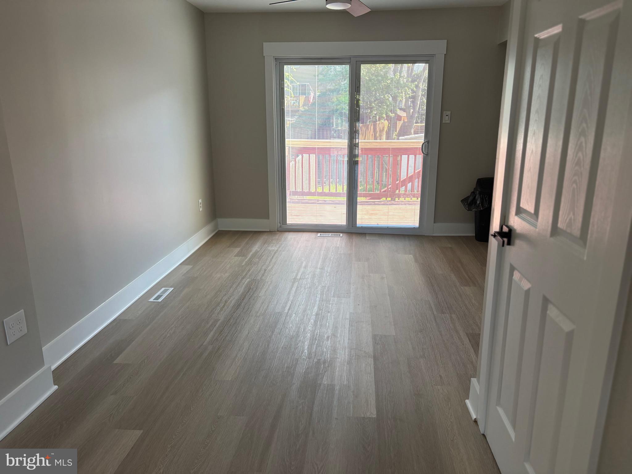 ELIZABETHS LANDING - Residential