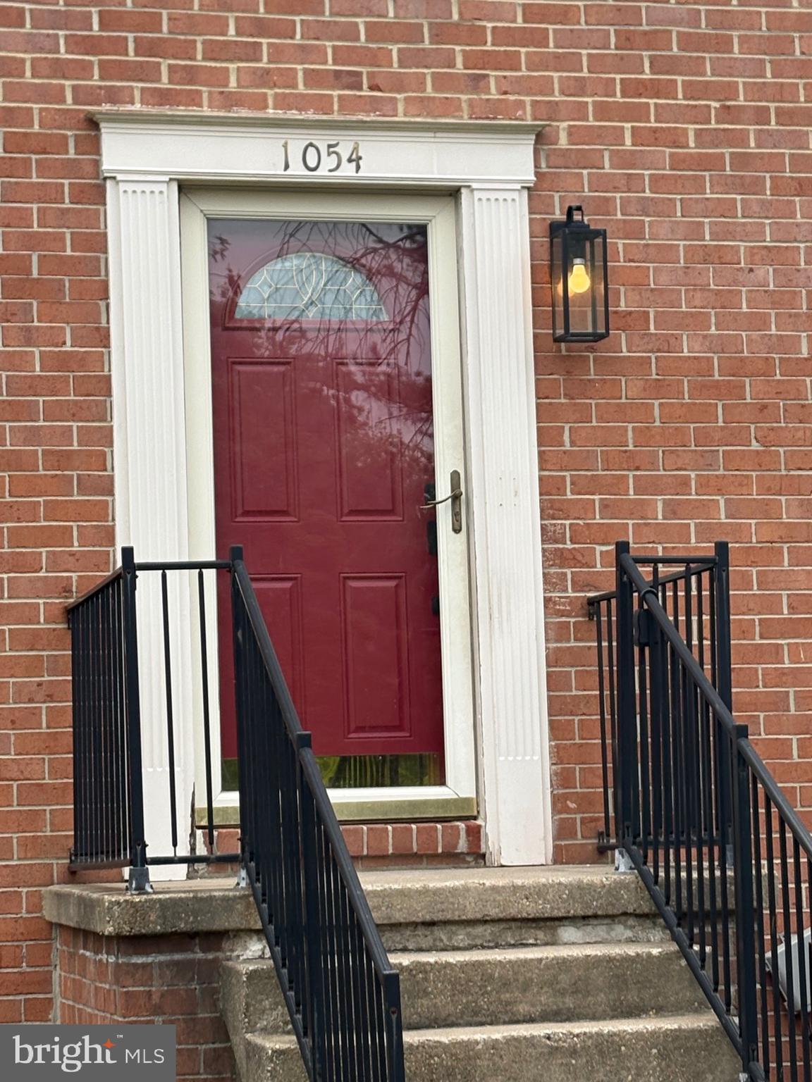 ELIZABETHS LANDING - Residential