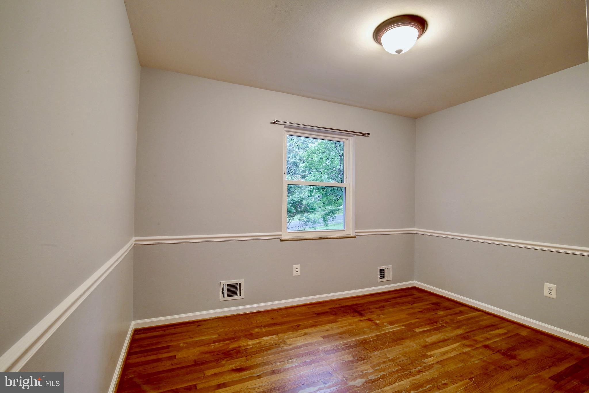 BULL RUN MOUNTAIN ESTATE - Residential