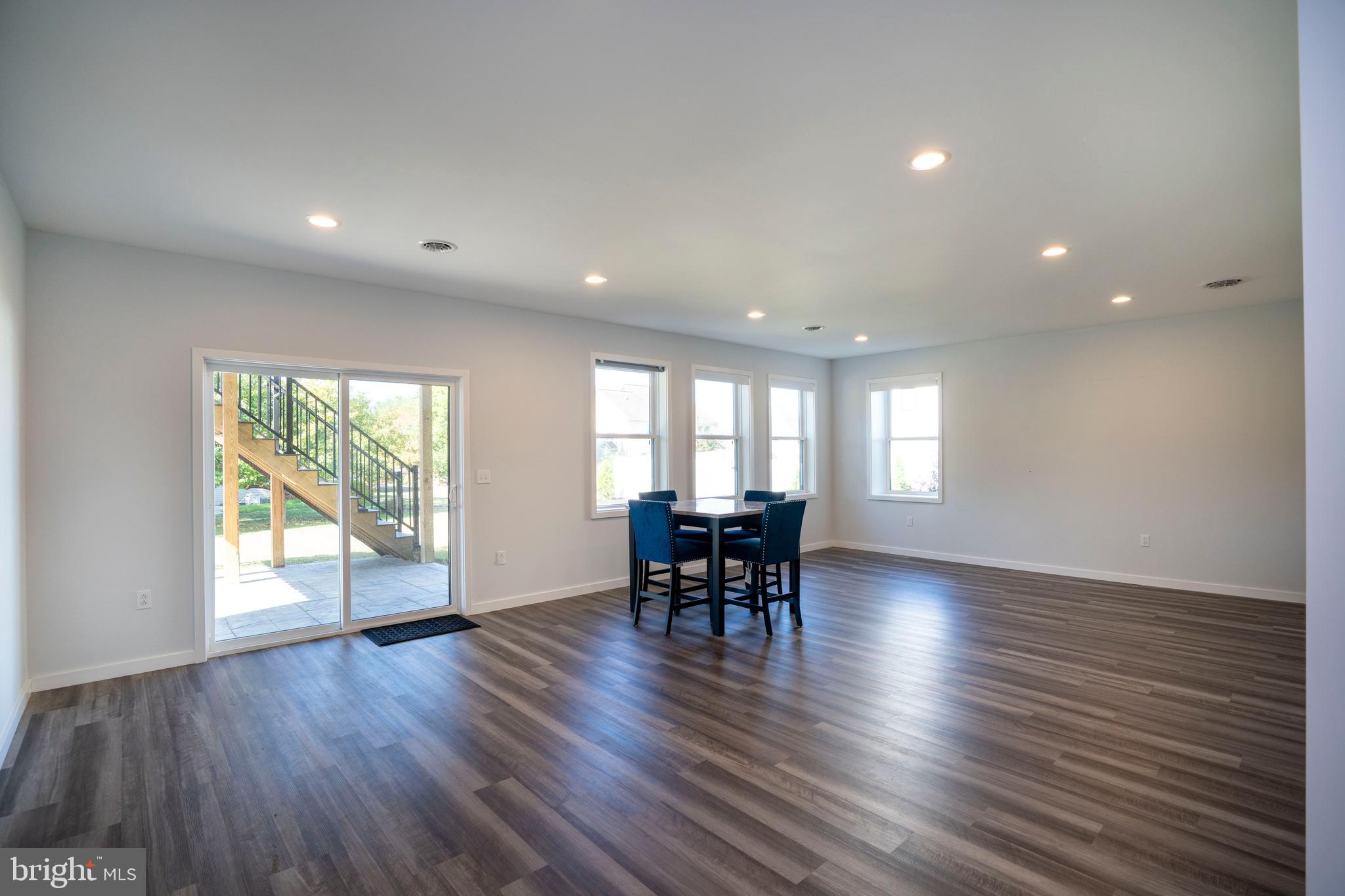 STEARNS CROSSING - Residential