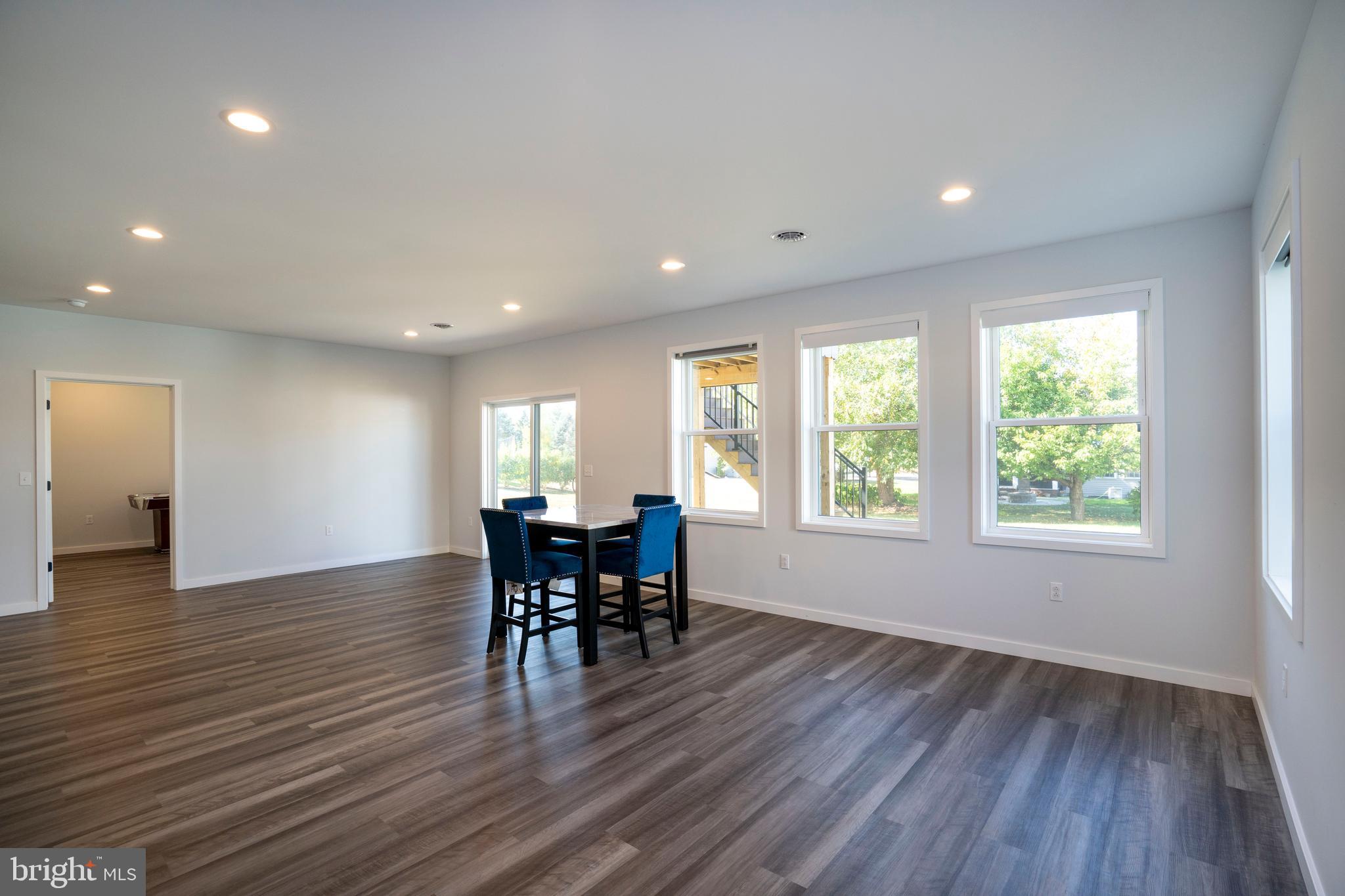 STEARNS CROSSING - Residential