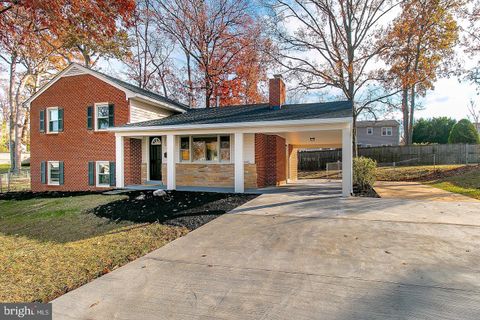 5716 TREMONT COURT ALEXANDRIA VA 22303