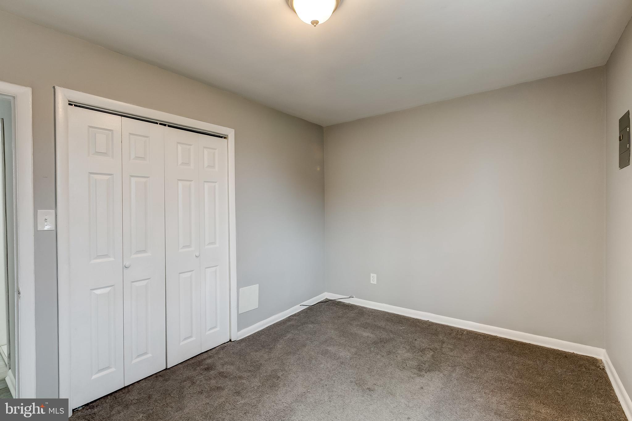 PARKVILLE - Residential Lease