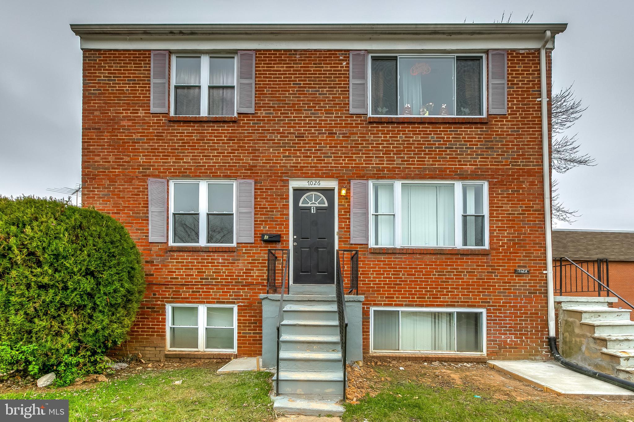 PARKVILLE - Residential Lease