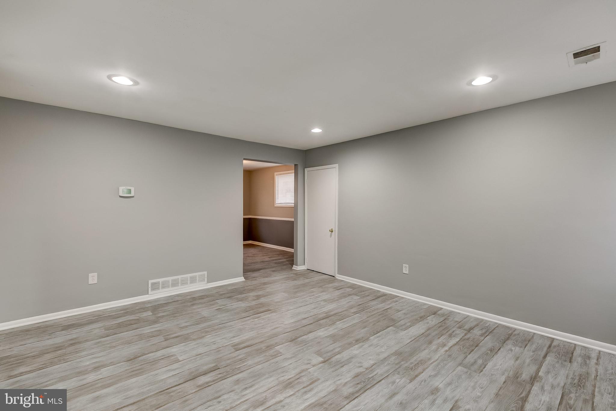 PARKVILLE - Residential Lease