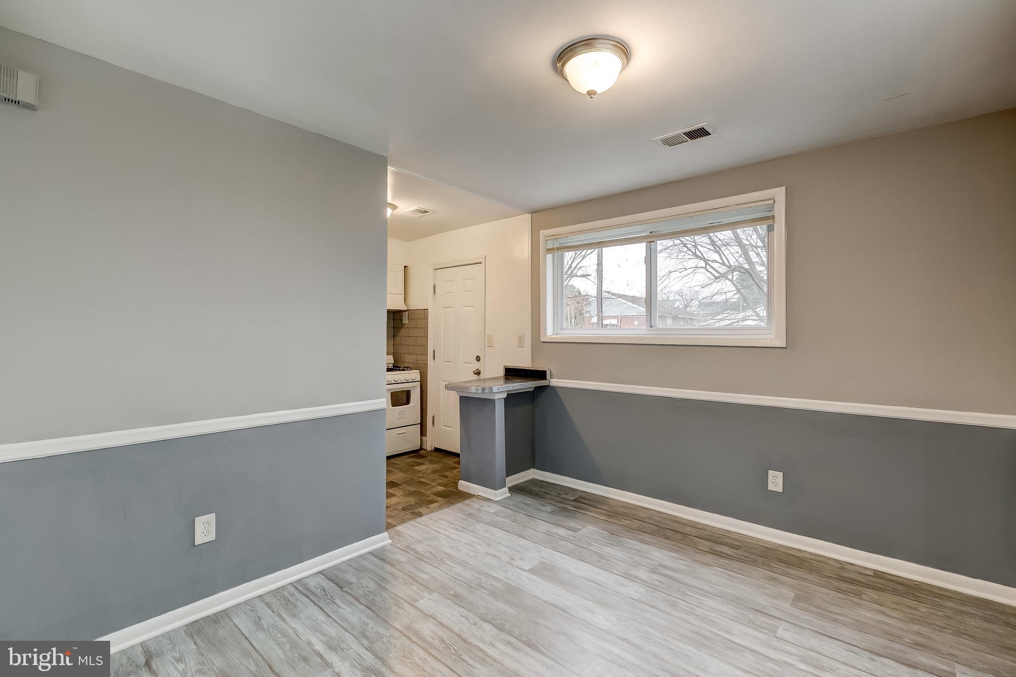 PARKVILLE - Residential Lease