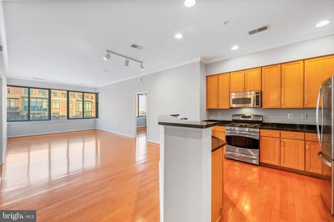 2220 FAIRFAX DRIVE PH07 ARLINGTON VA 22201