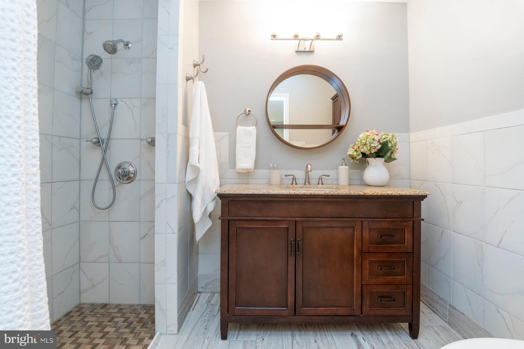 FALLS ROAD CORRIDOR - Residential