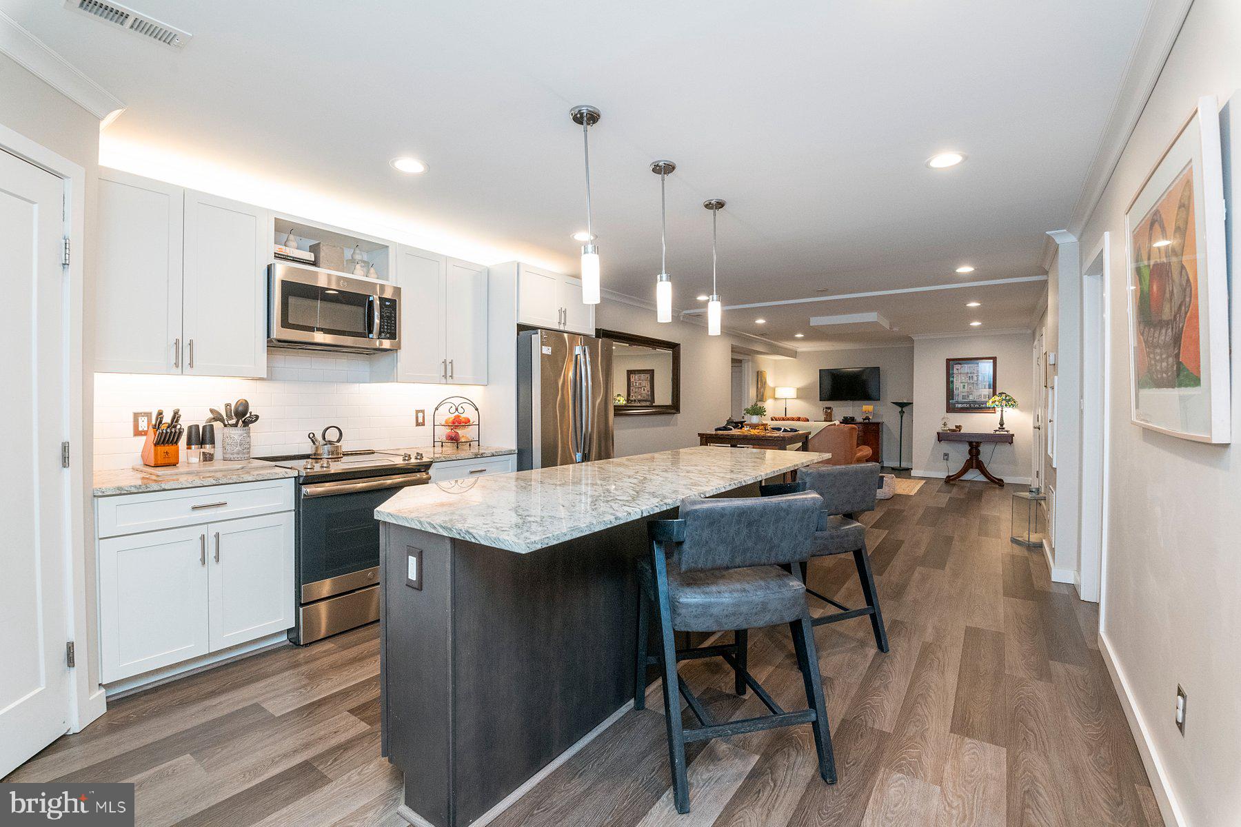 FALLS ROAD CORRIDOR - Residential