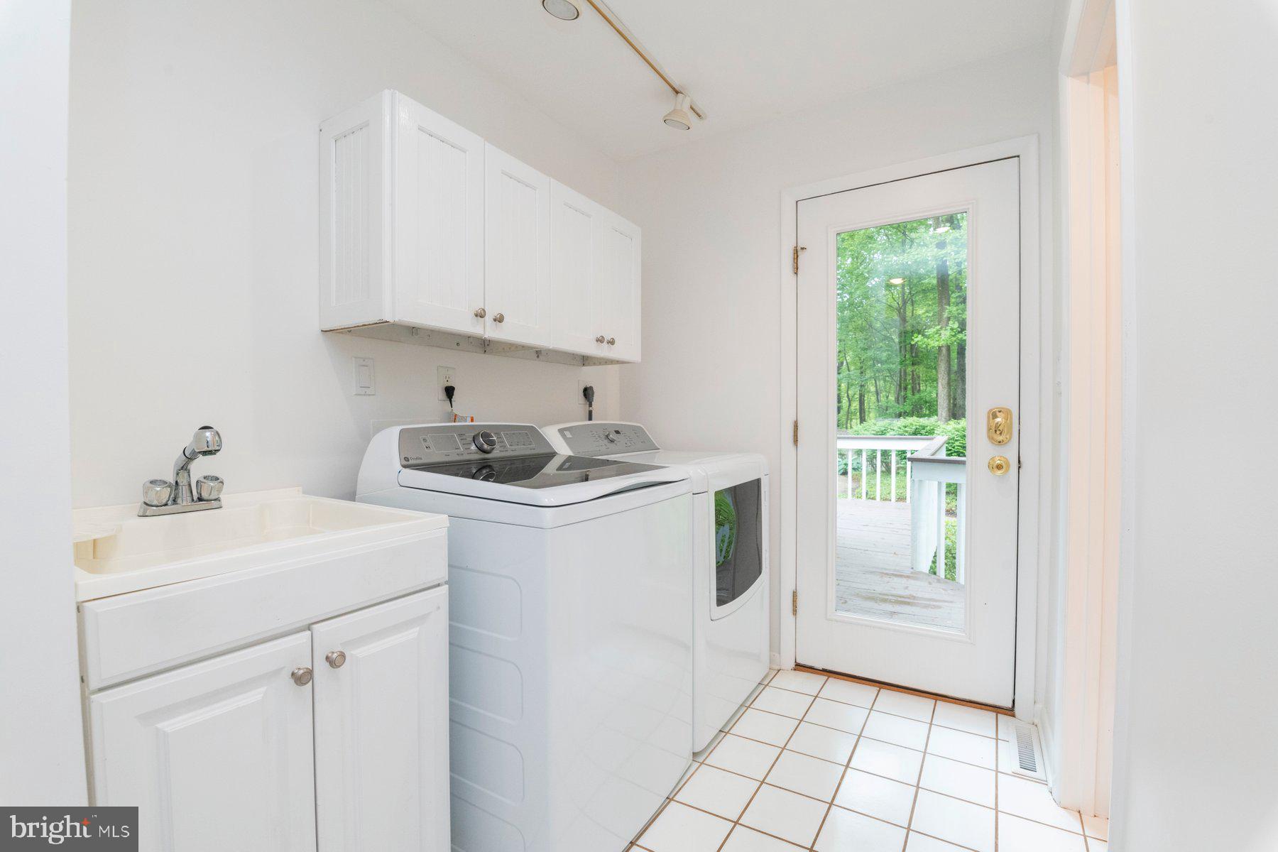 FALLS ROAD CORRIDOR - Residential