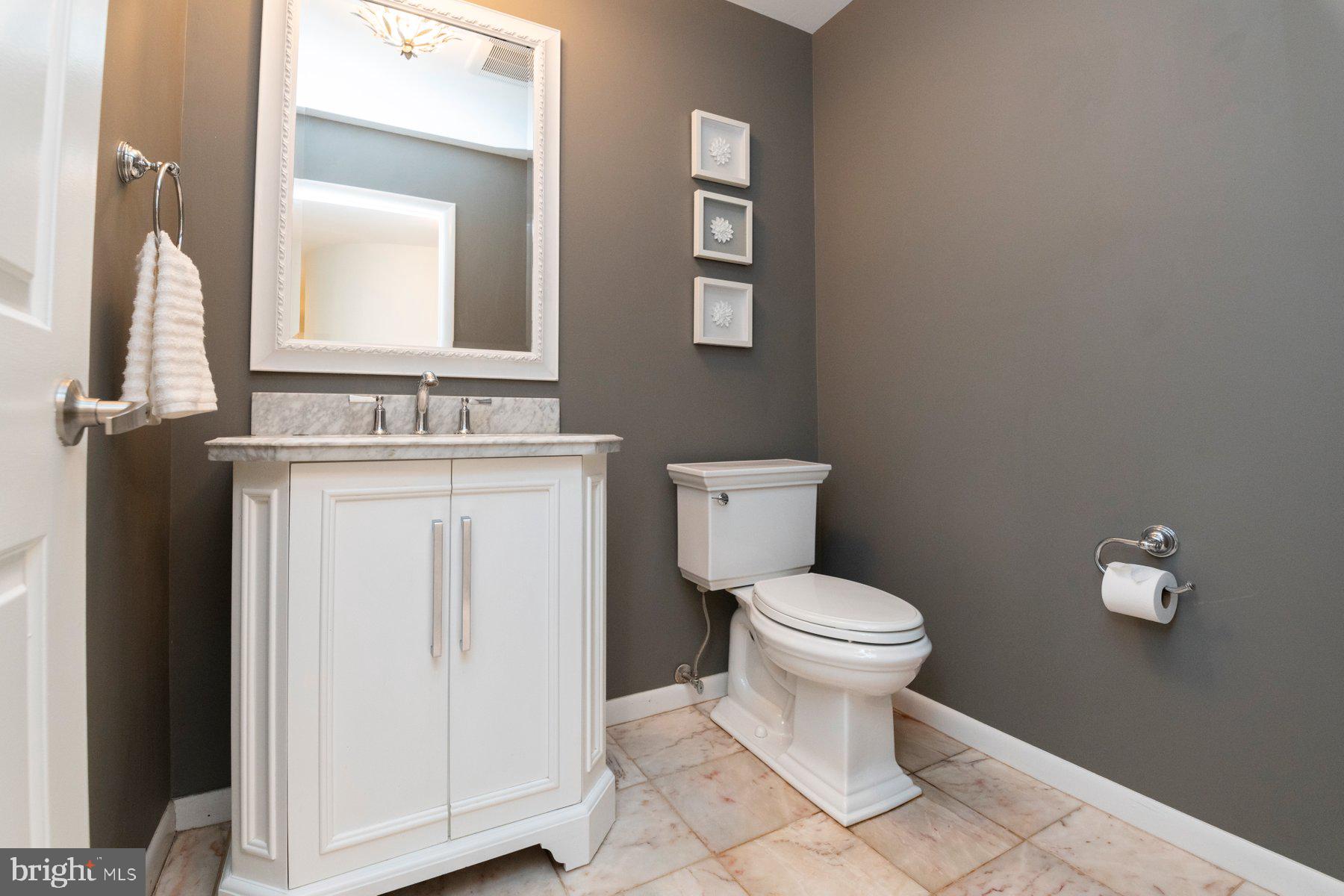 FALLS ROAD CORRIDOR - Residential