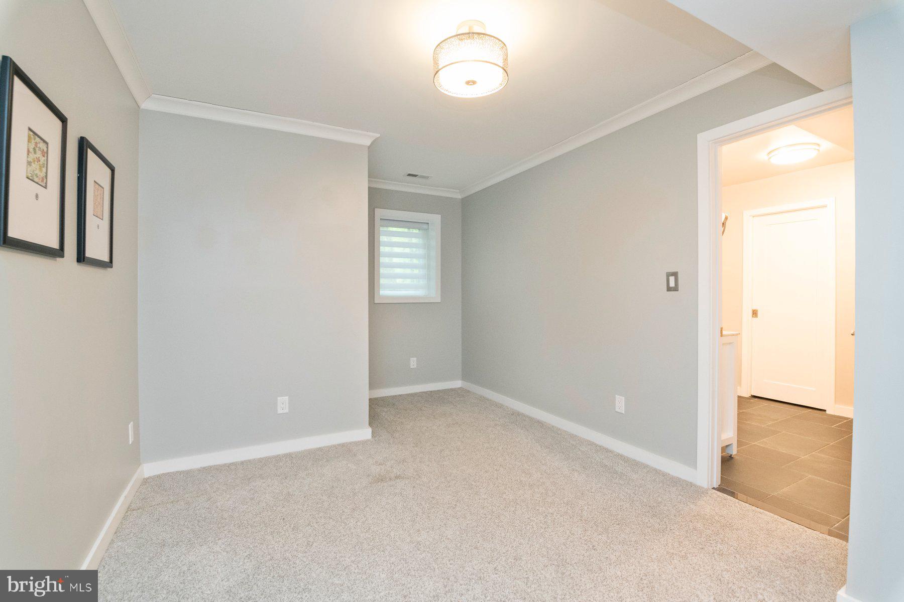 FALLS ROAD CORRIDOR - Residential