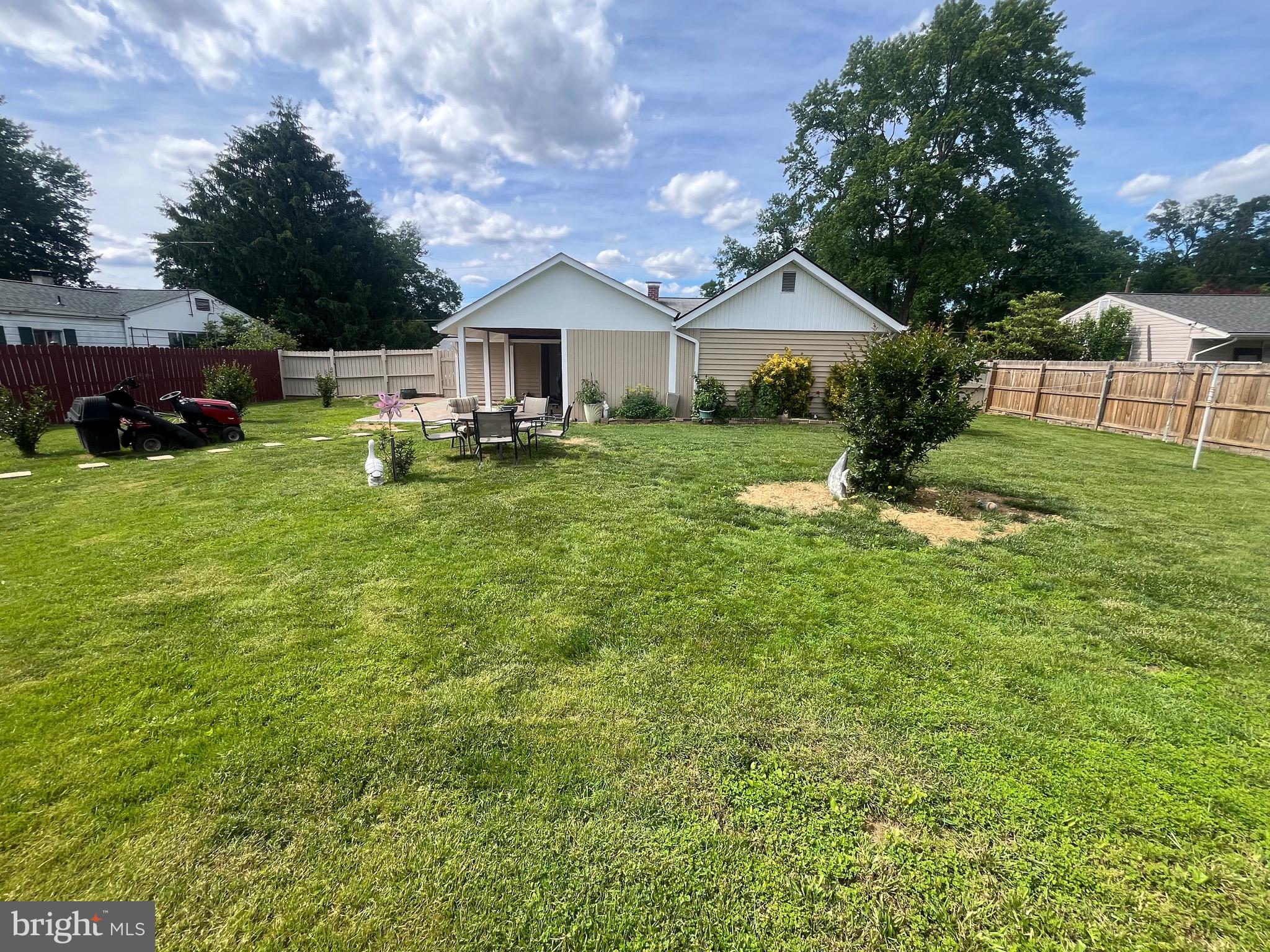 FAIRFIELD - Residential