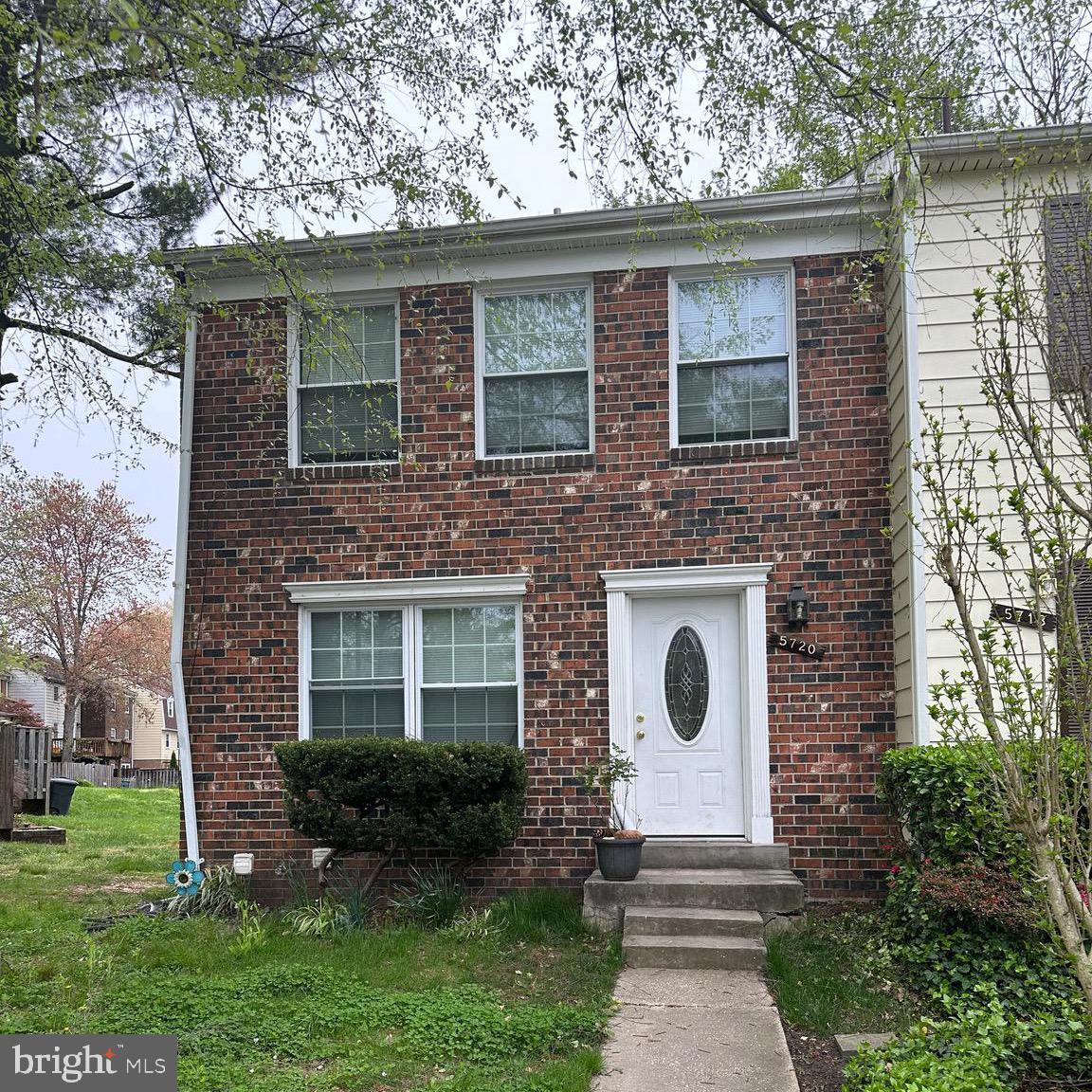 VILLAGE OF LONG REACH - Residential Lease