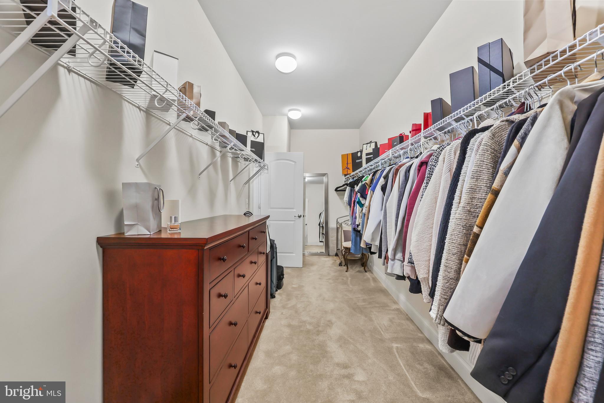 OAK HILL ESTATES - Residential