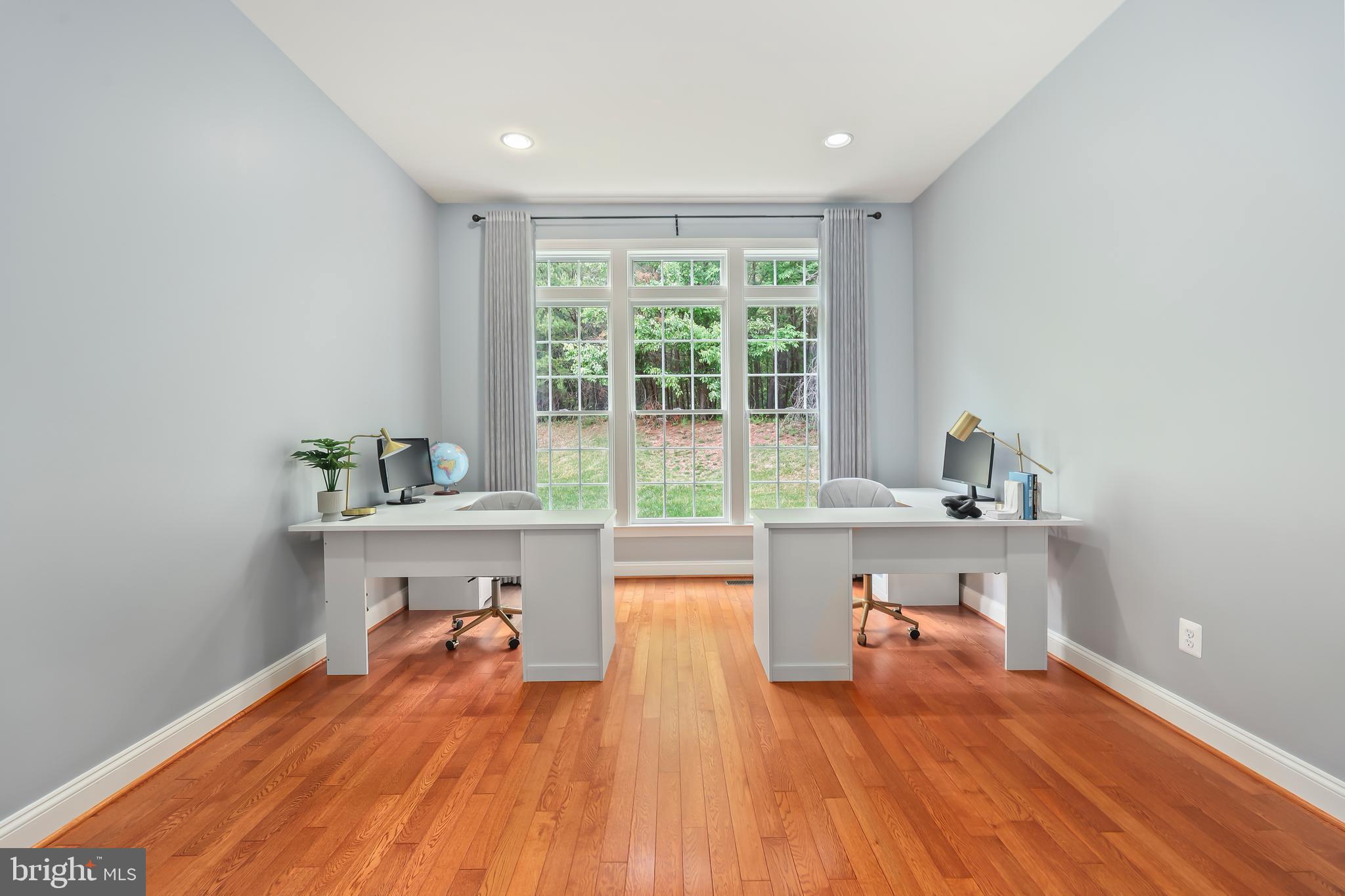 OAK HILL ESTATES - Residential