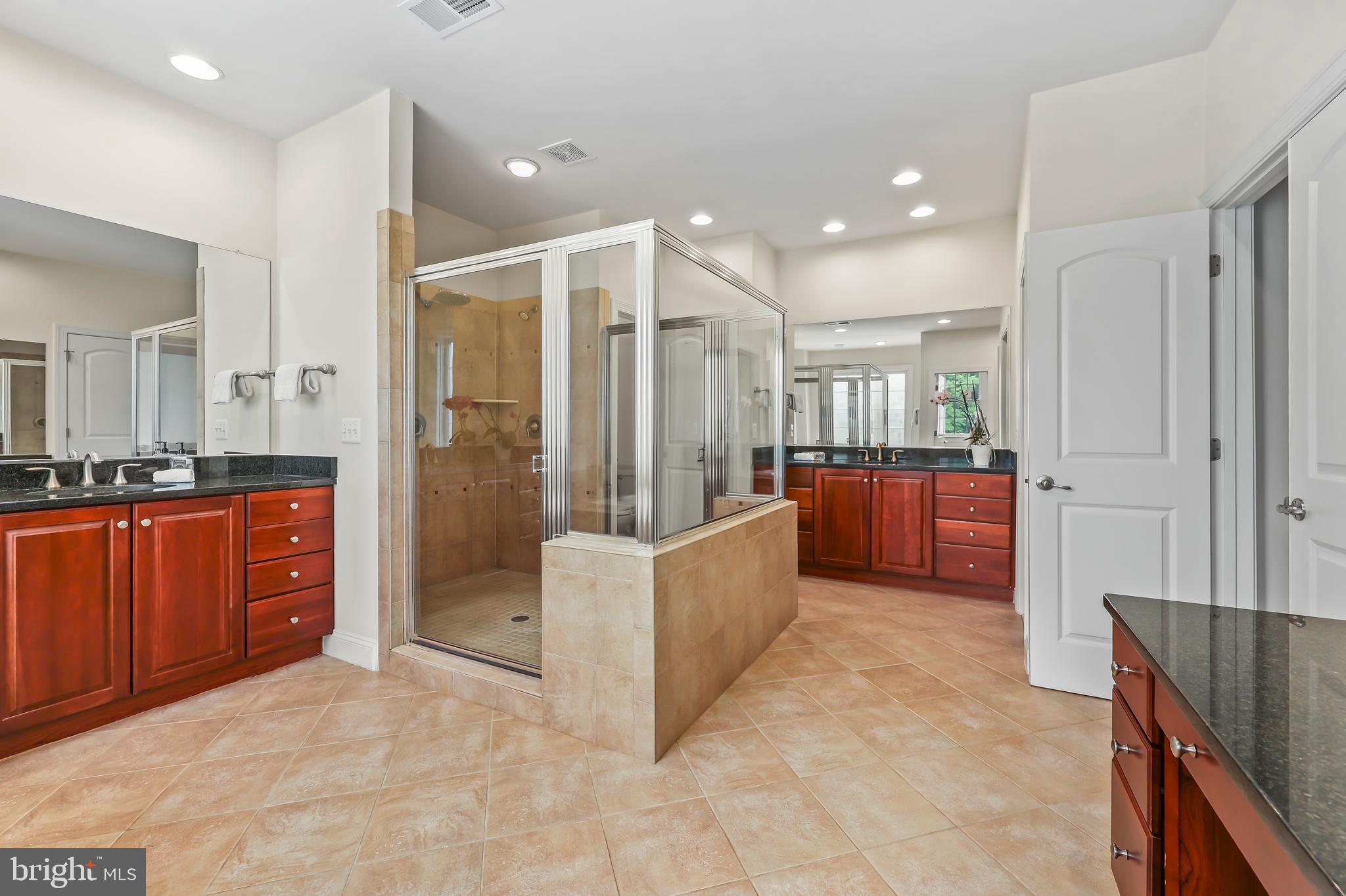 OAK HILL ESTATES - Residential