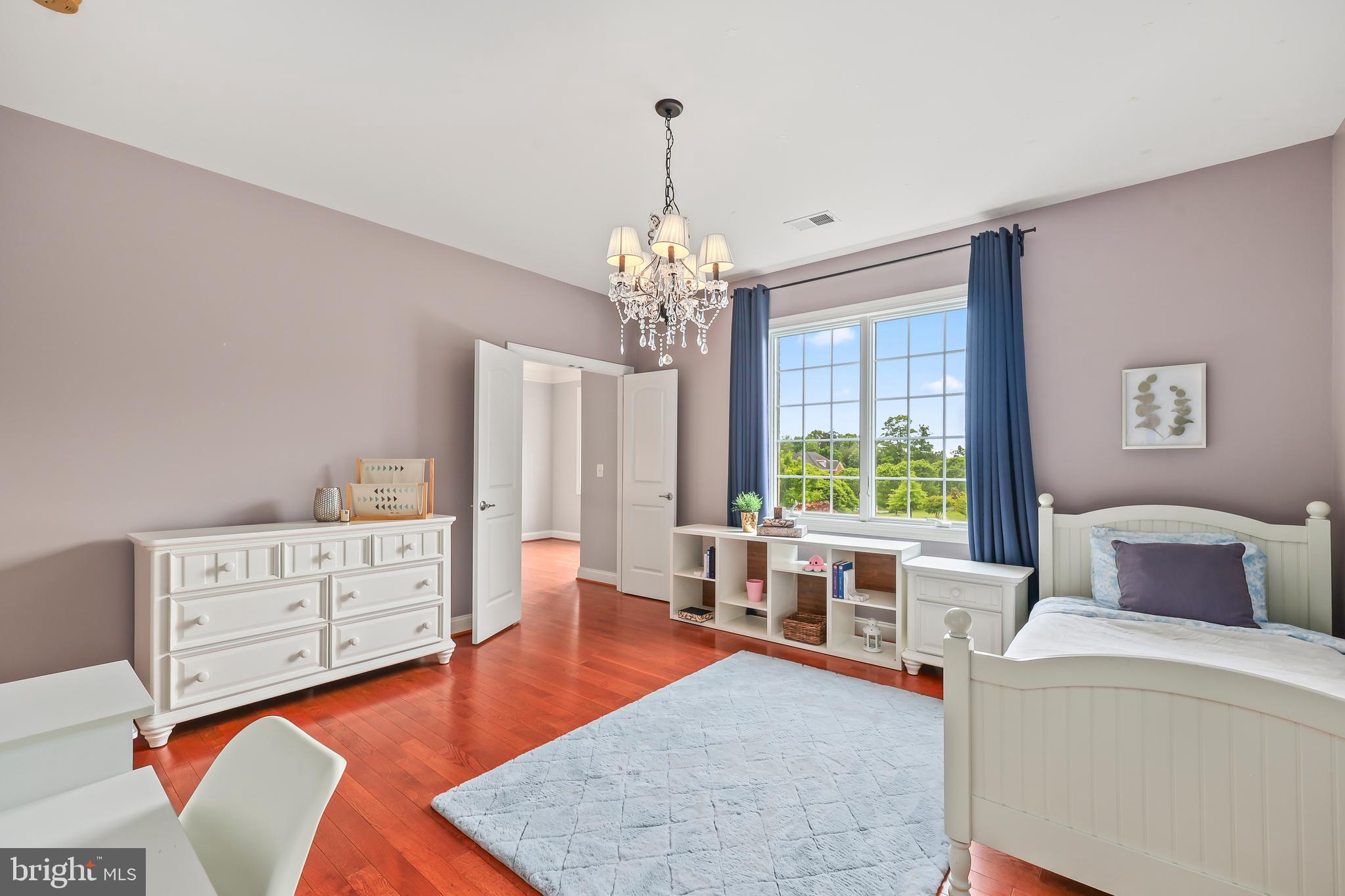 OAK HILL ESTATES - Residential