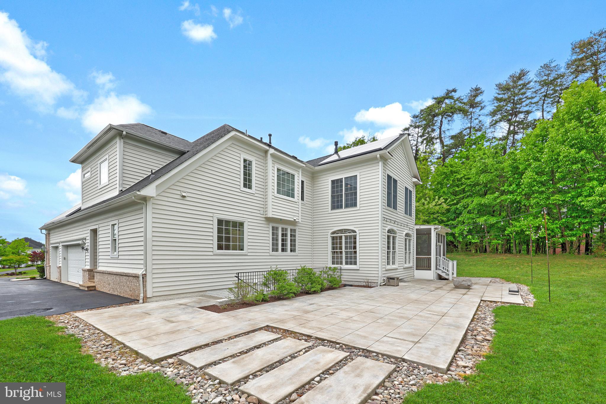 OAK HILL ESTATES - Residential