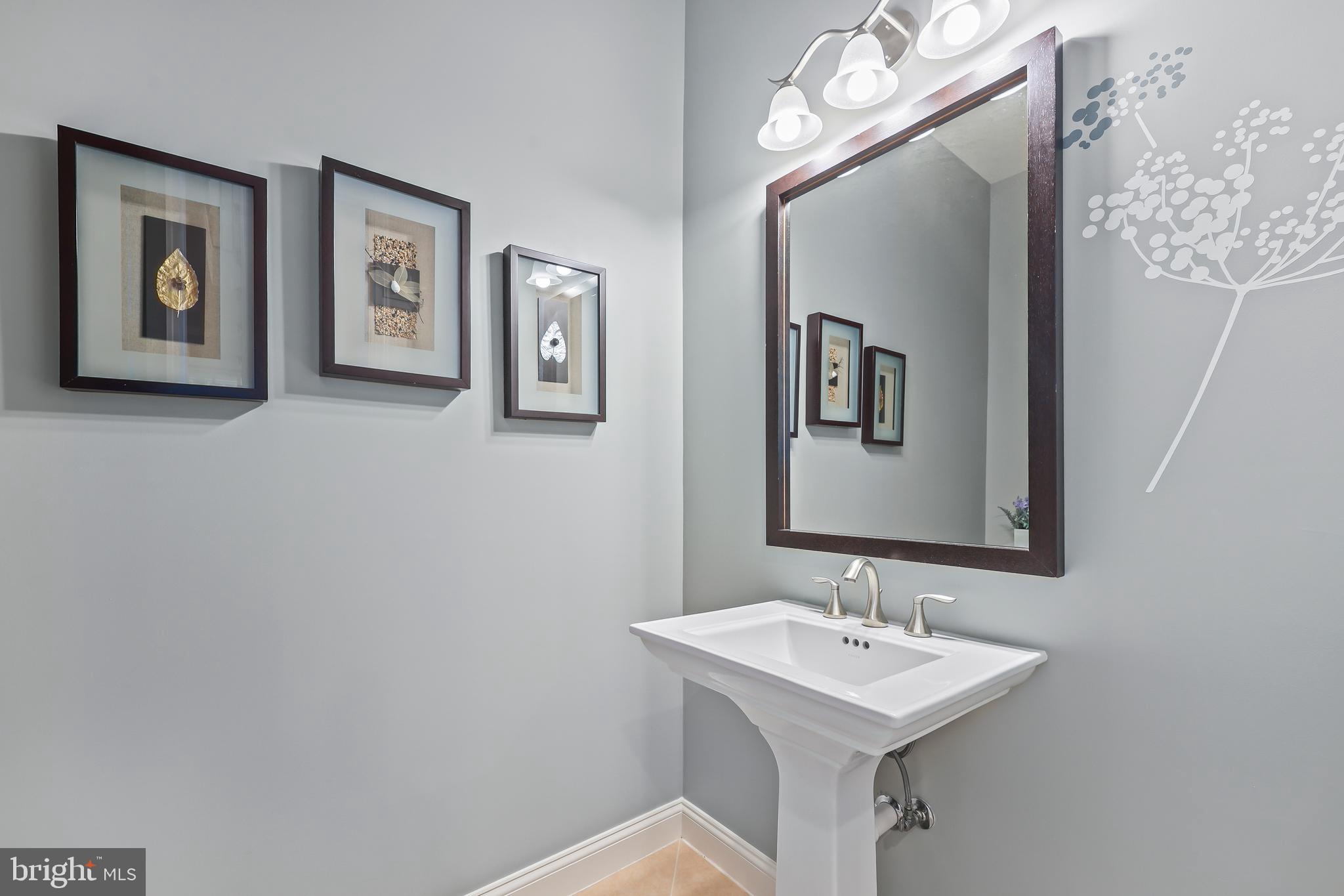 OAK HILL ESTATES - Residential