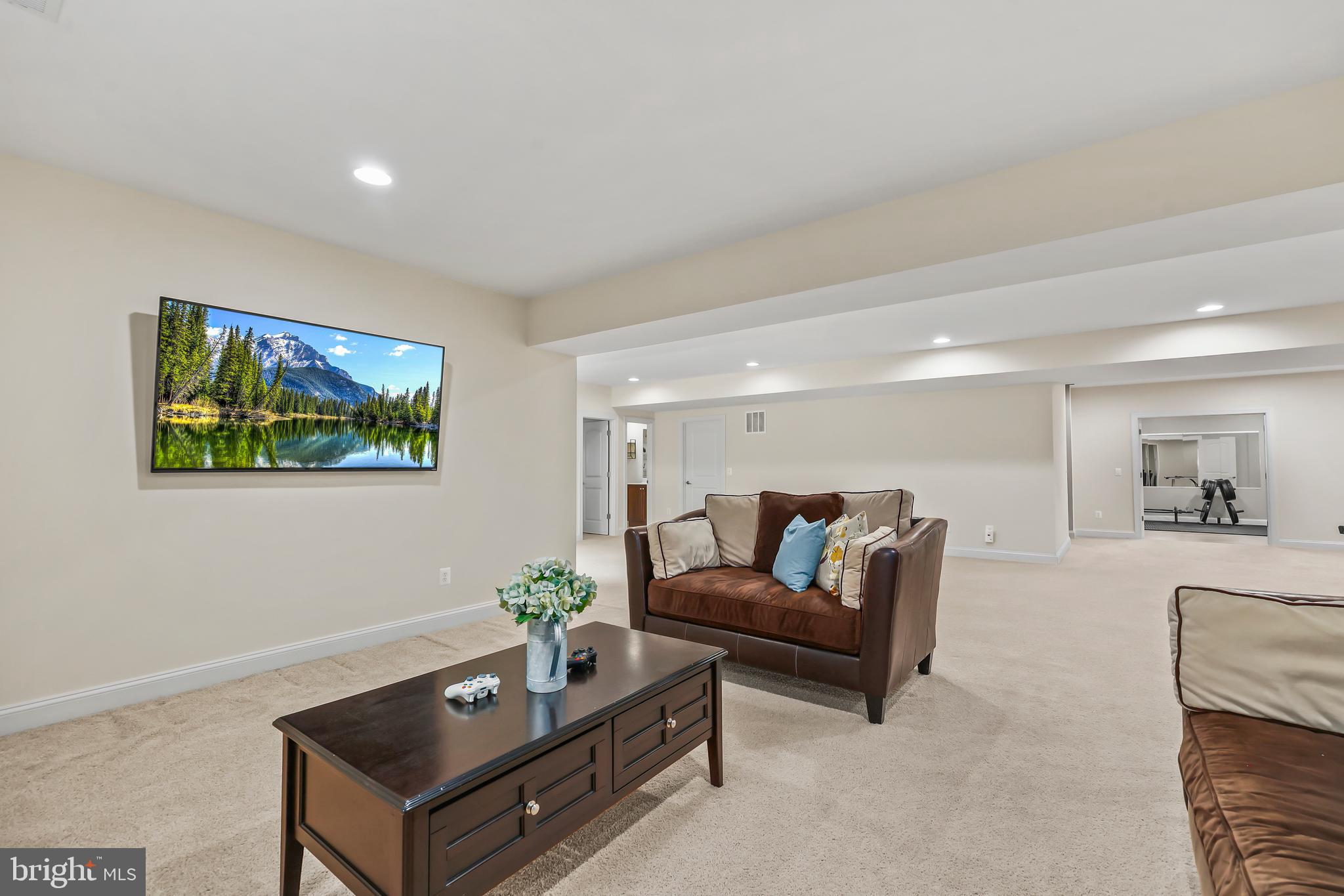 OAK HILL ESTATES - Residential