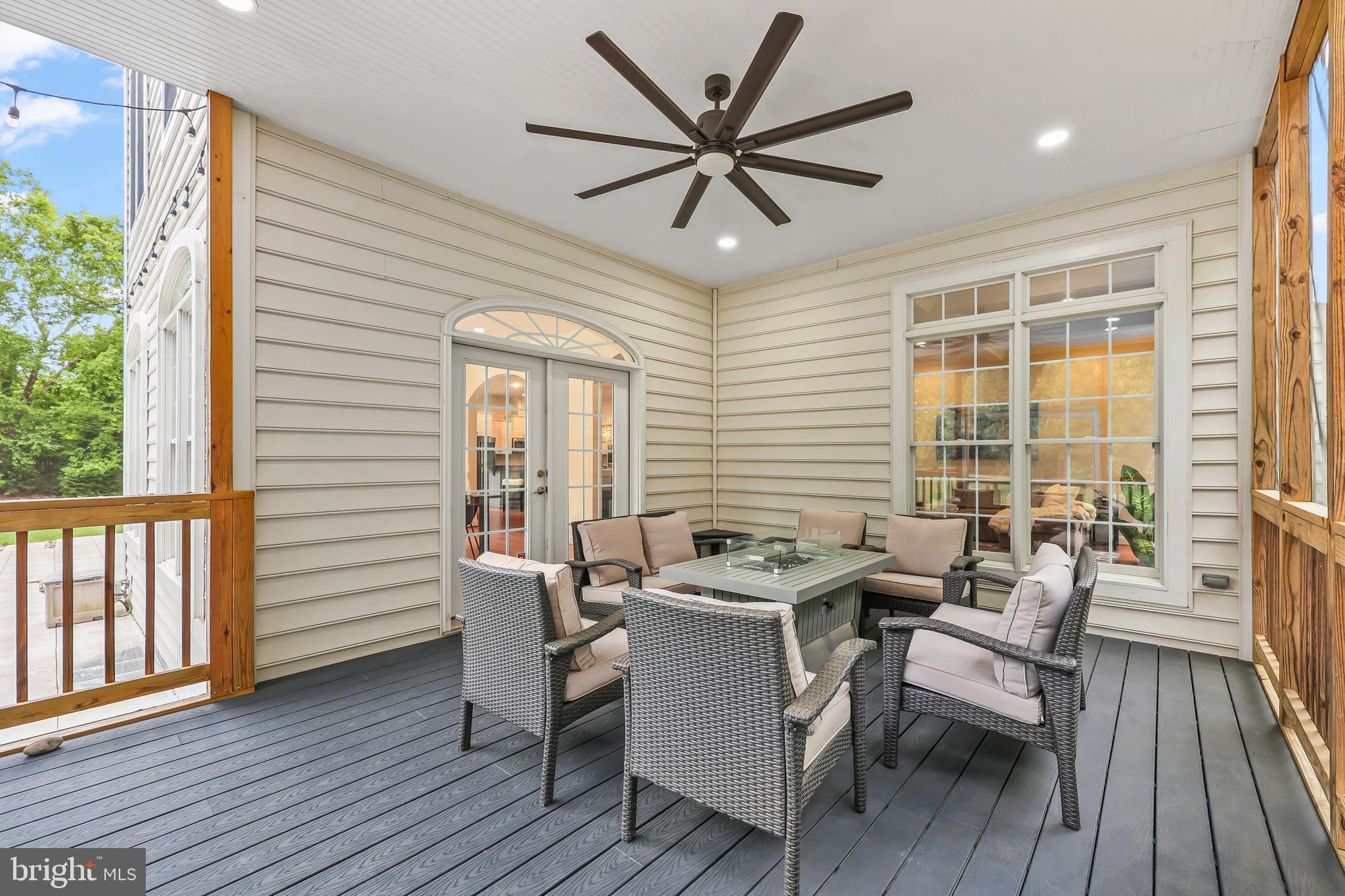 OAK HILL ESTATES - Residential