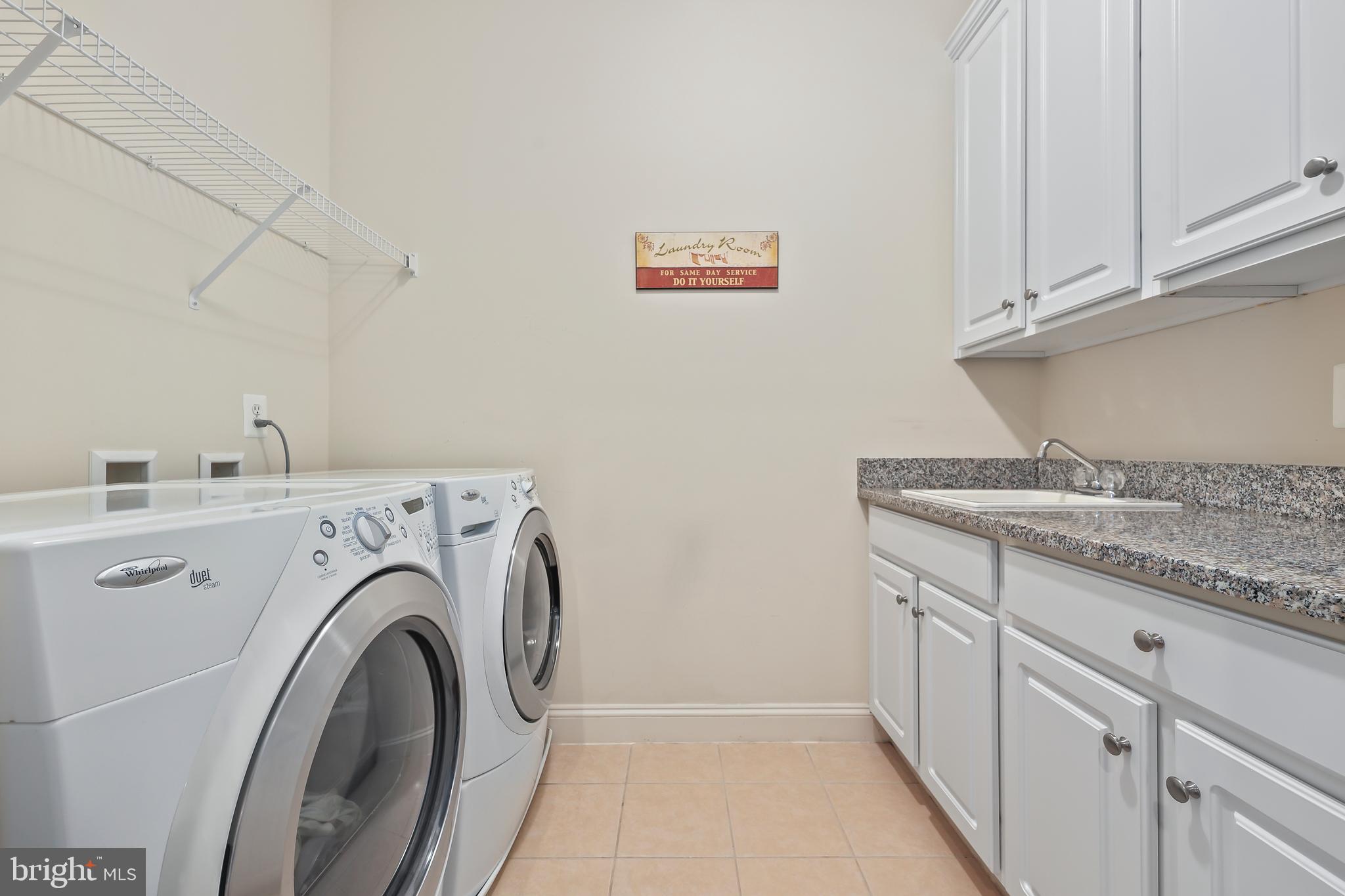 OAK HILL ESTATES - Residential