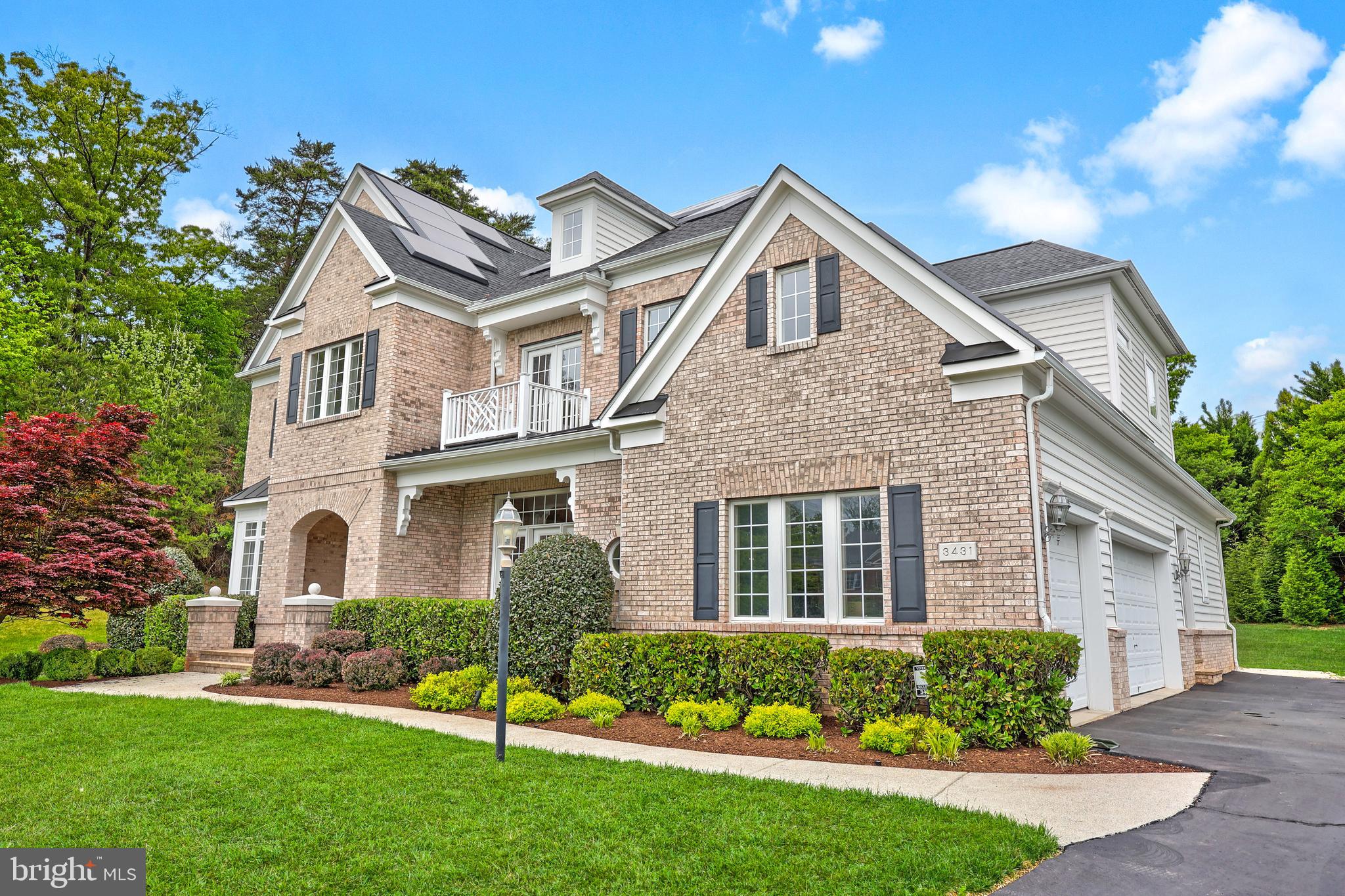 OAK HILL ESTATES - Residential