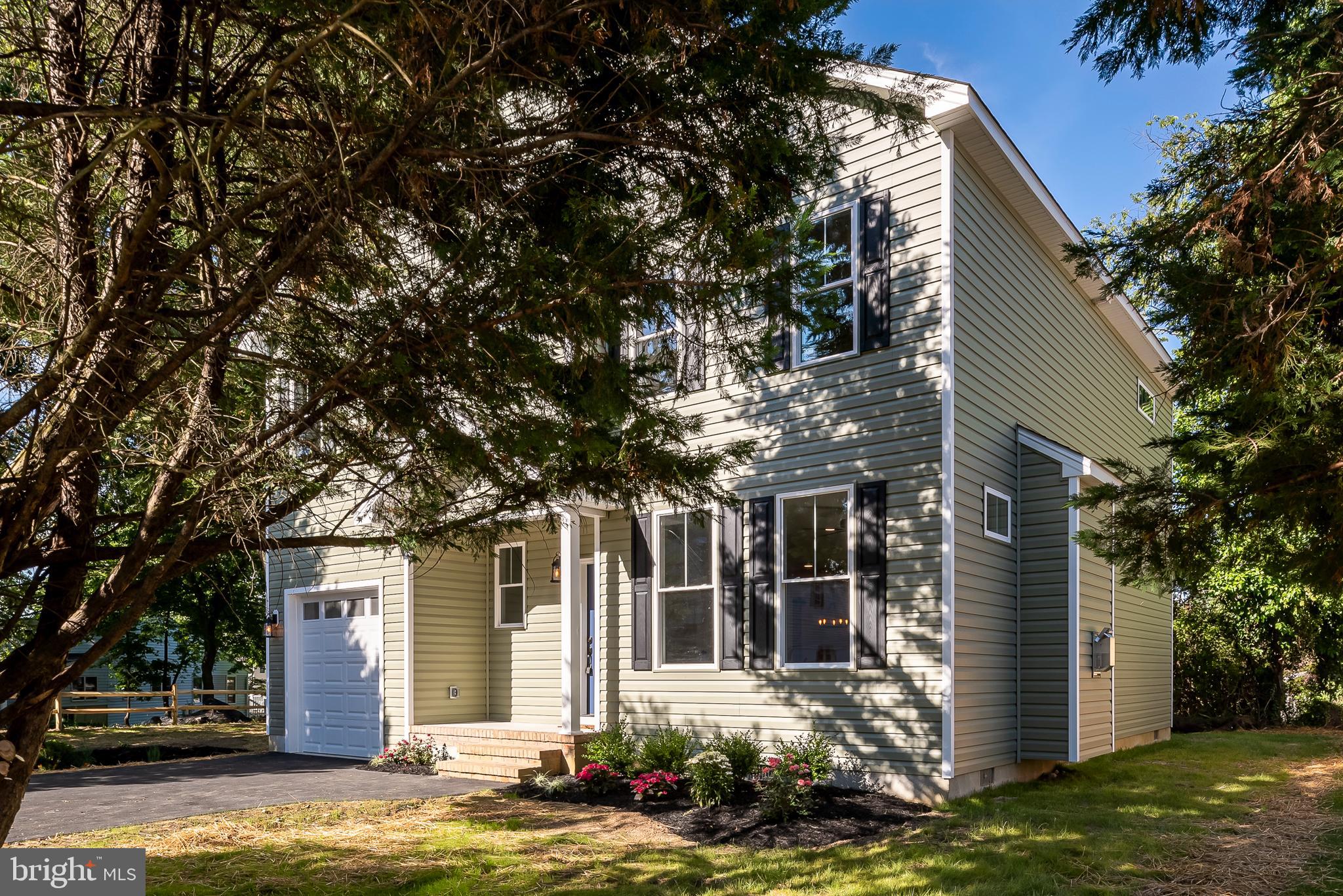 LONDONTOWN - Residential