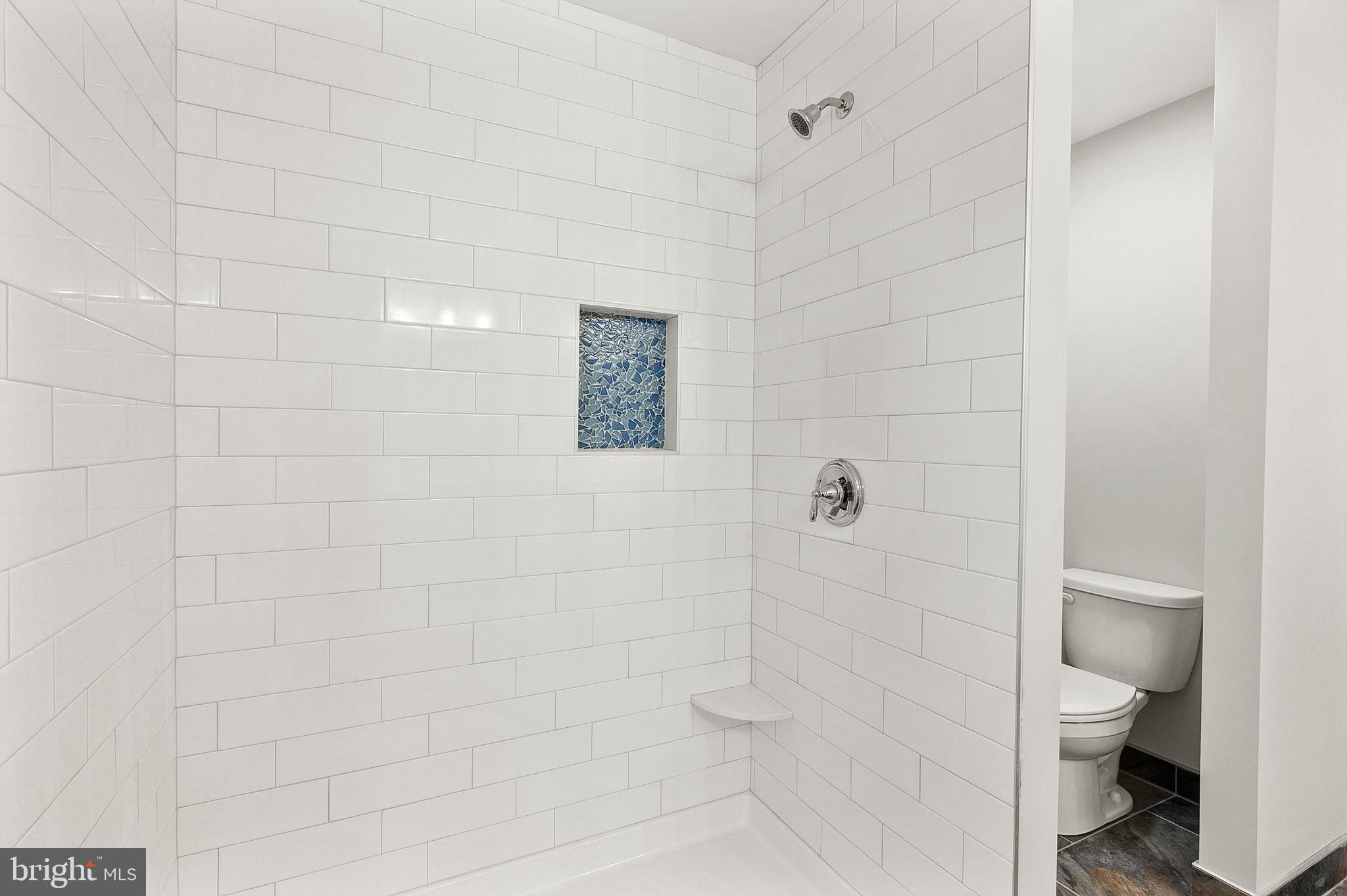 LONDONTOWN - Residential