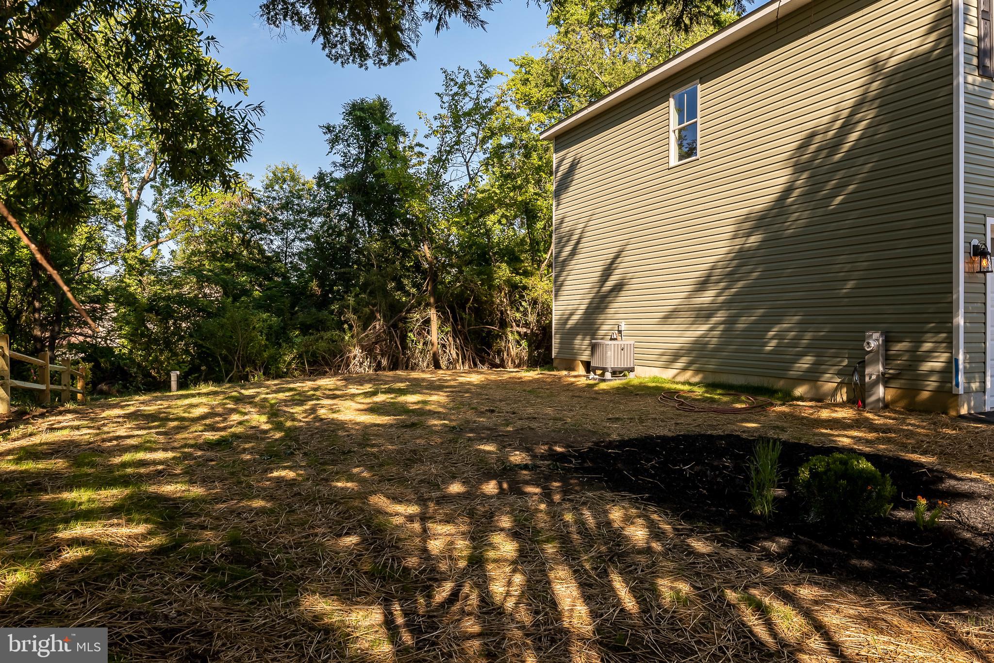 LONDONTOWN - Residential