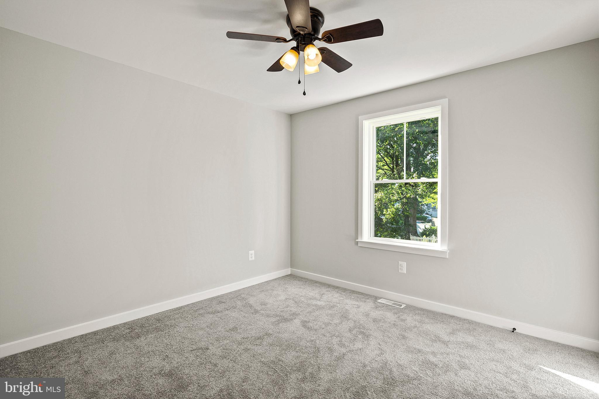 LONDONTOWN - Residential