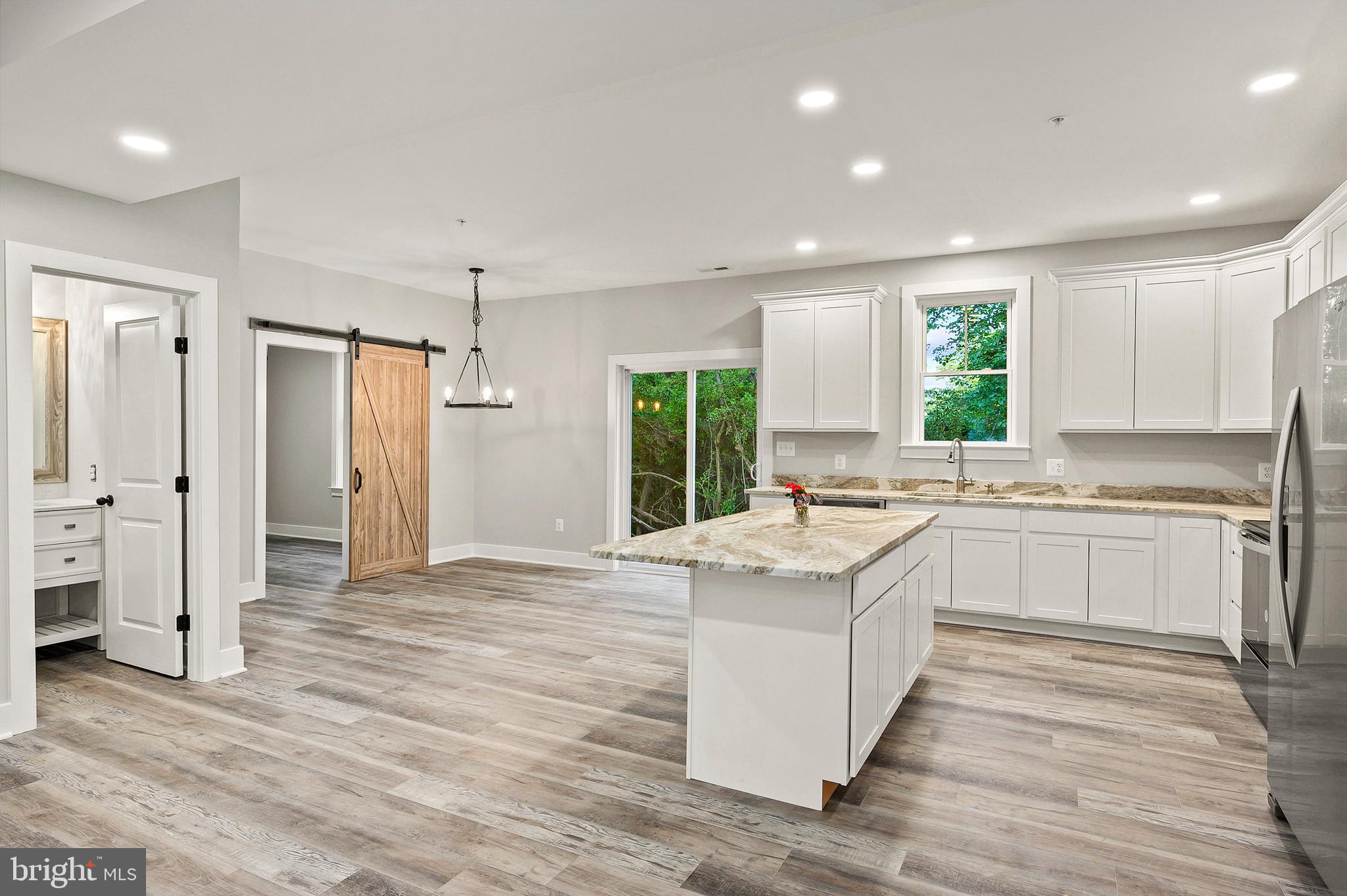 LONDONTOWN - Residential