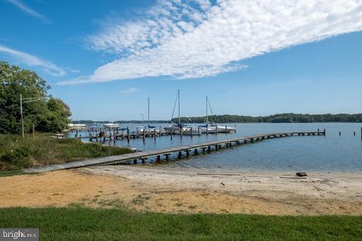 LONDONTOWN - Residential