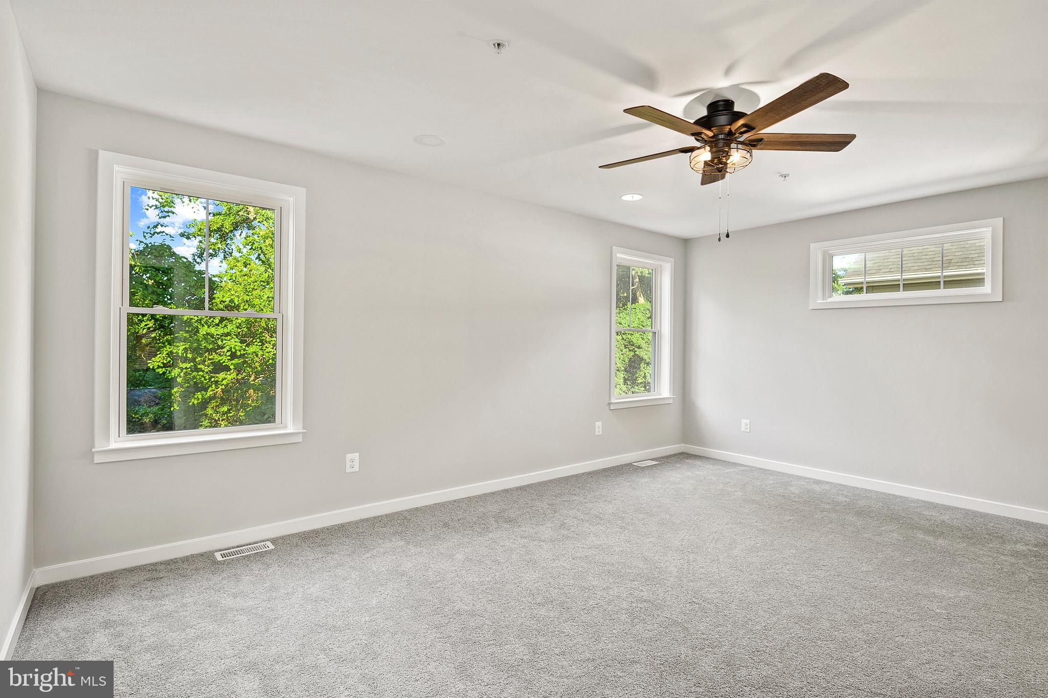 LONDONTOWN - Residential