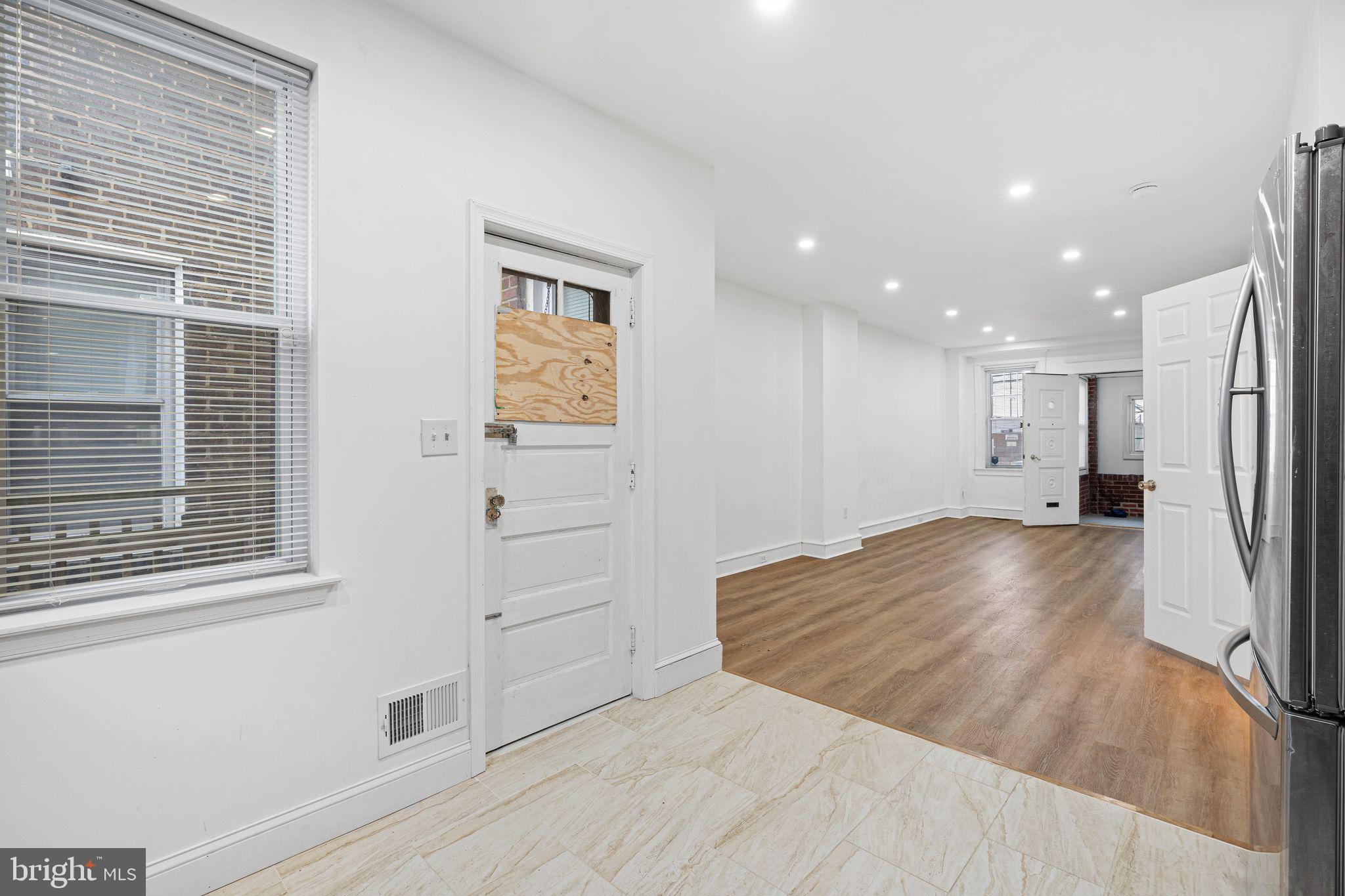 PHILADELPHIA (NORTHEAST) - Residential