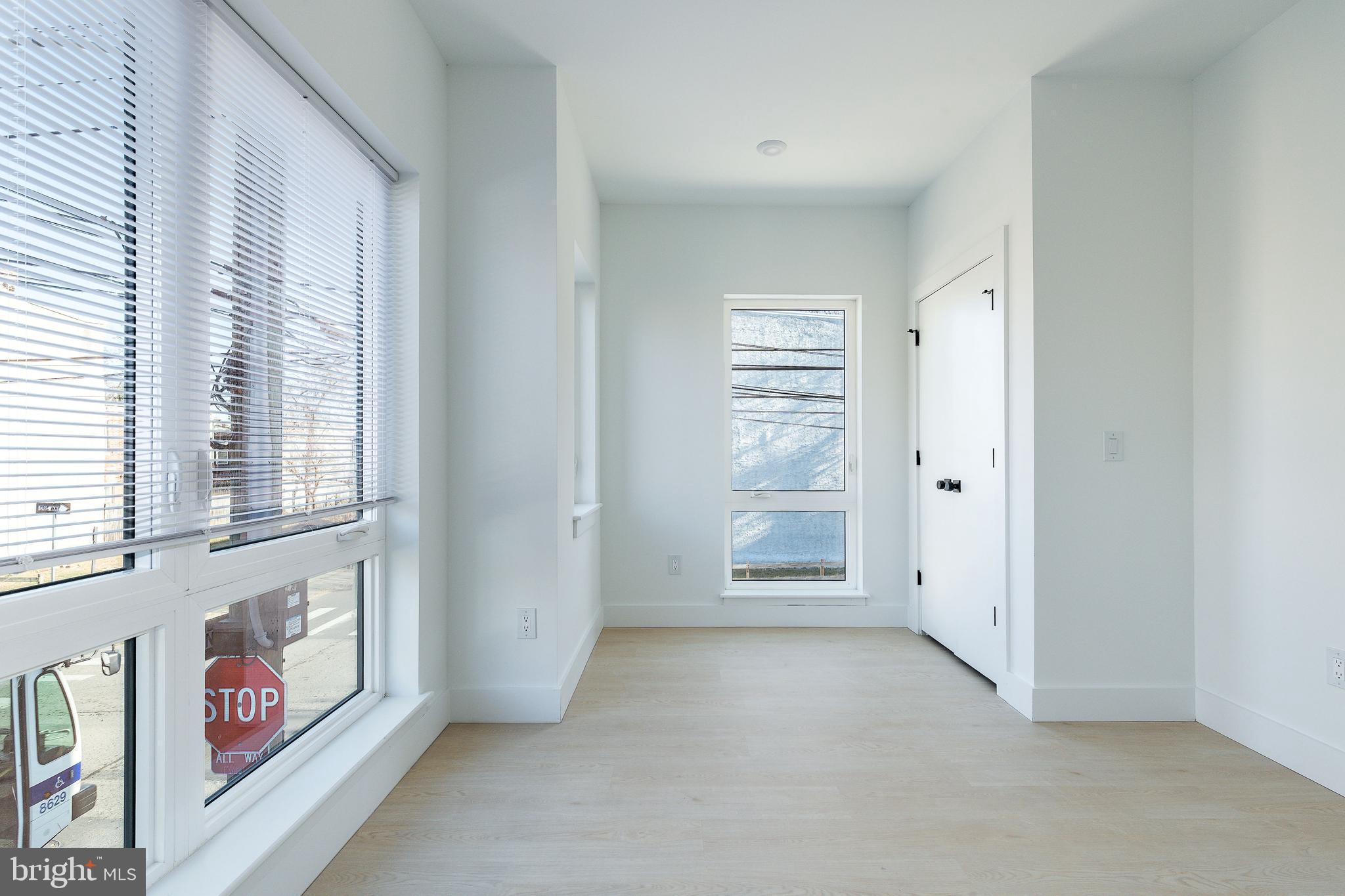 2400 W MONTGOMERY AVENUE