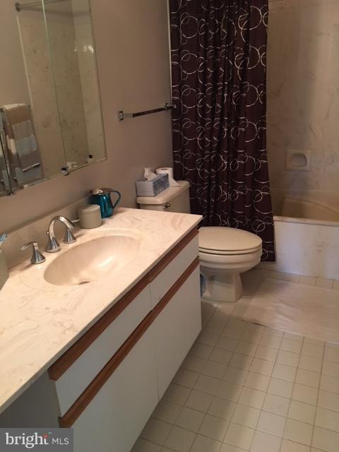 THE TOWERS - Residential