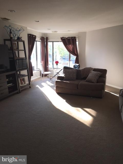 THE TOWERS - Residential