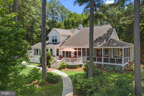 Homes For Sale - 52 Reef Court<br/> MONTROSS, VA 22520