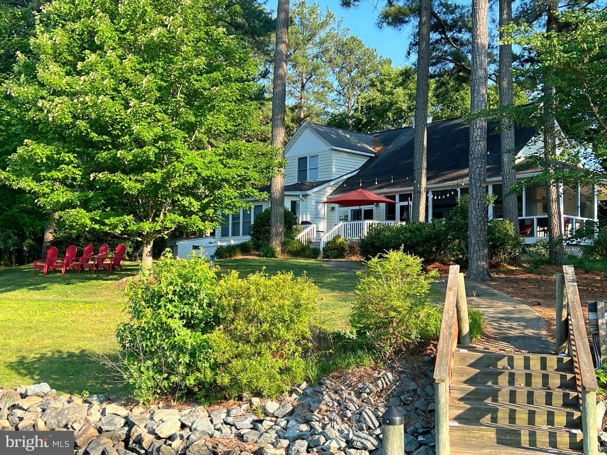 52 REEF COURT